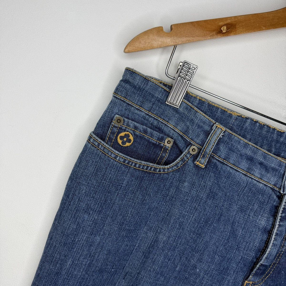 Louis Vuitton Vintage Louis Vuitton Flared Jeans Size 28" / US 6 / IT 42 - 5 Thumbnail