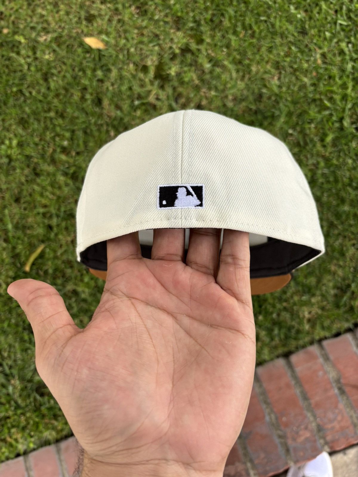 New Era Pro Image Sports America White Sox “Mankind” Fitted 71/4 Size ONE SIZE - 5 Thumbnail