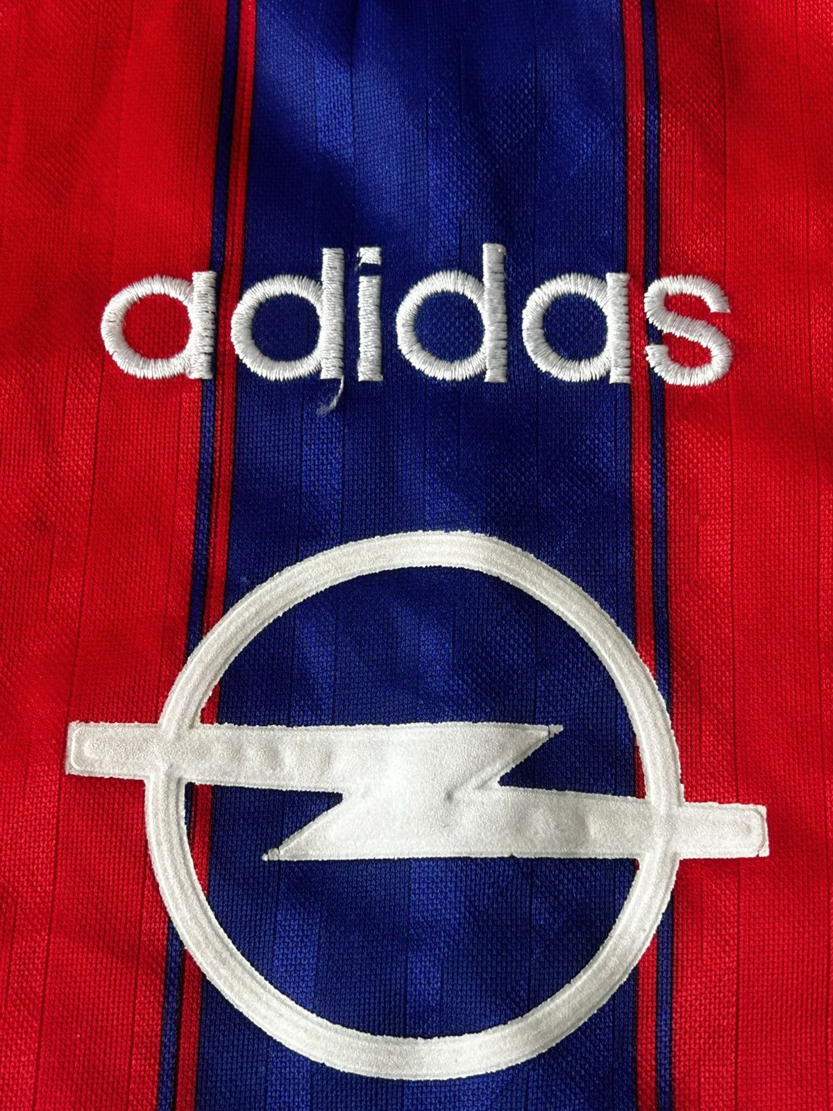 Adidas Adidas Bayern München Opel Vintage Soccer Jersey 1995/96 Size US L / EU 52-54 / 3 - 7 Thumbnail