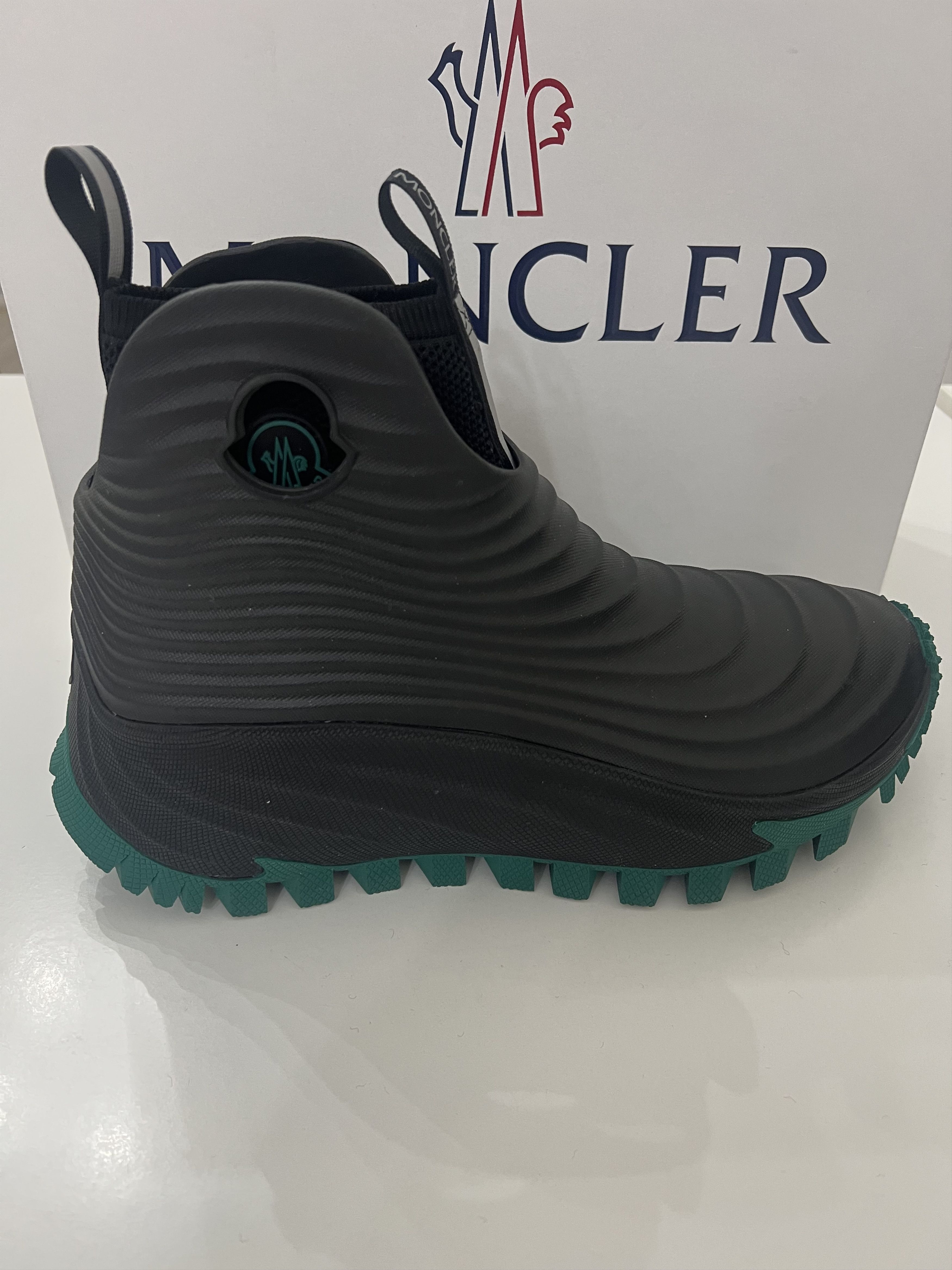 Moncler Moncler Men's Acqua High Ribbed Rain Boots Size EU 43 Size US 10 / EU 43 - 9 Thumbnail