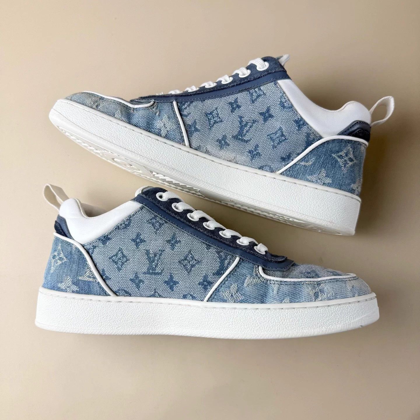 Louis Vuitton LV White Blue Denim Monogram Sneakers 37 95new Size US 6 / IT 36 - 6 Thumbnail