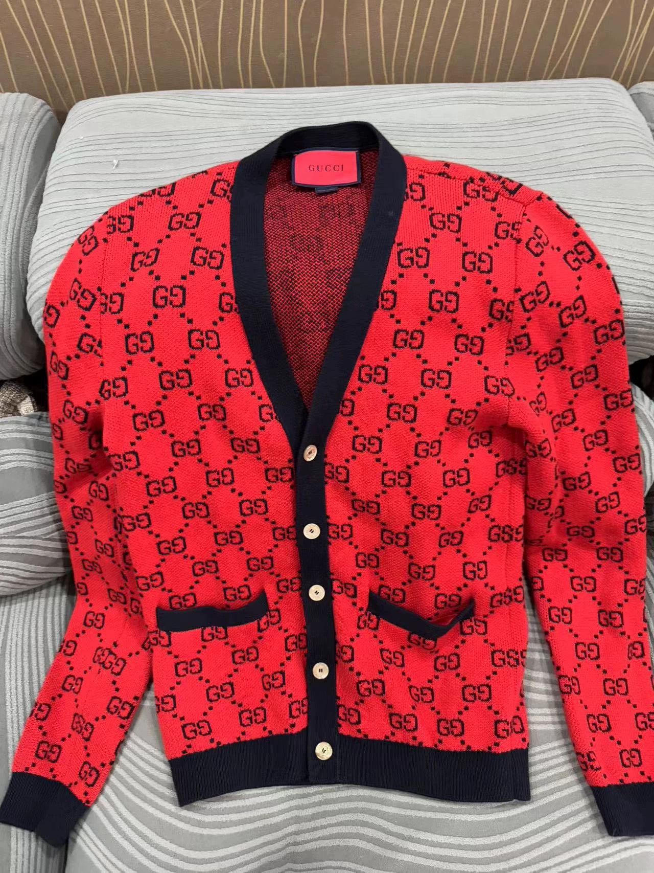 Gucci Gucci Red Cardigan S Size US S / EU 44-46 / 1 - 1 Thumbnail