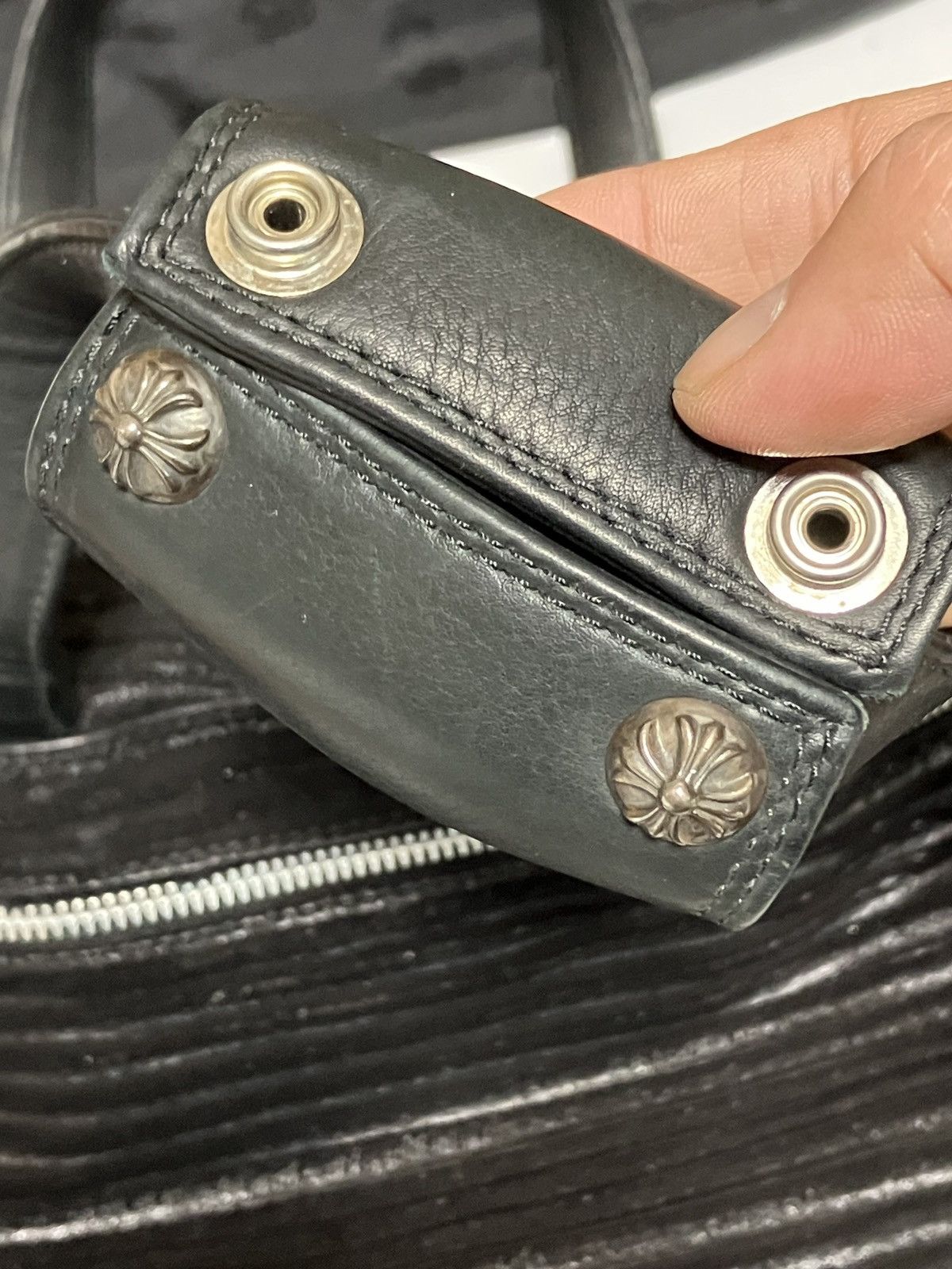 Chrome Hearts Chrome Hearts Waxed Destroyed Leather Cross Patch Bag Size ONE SIZE - 5 Thumbnail