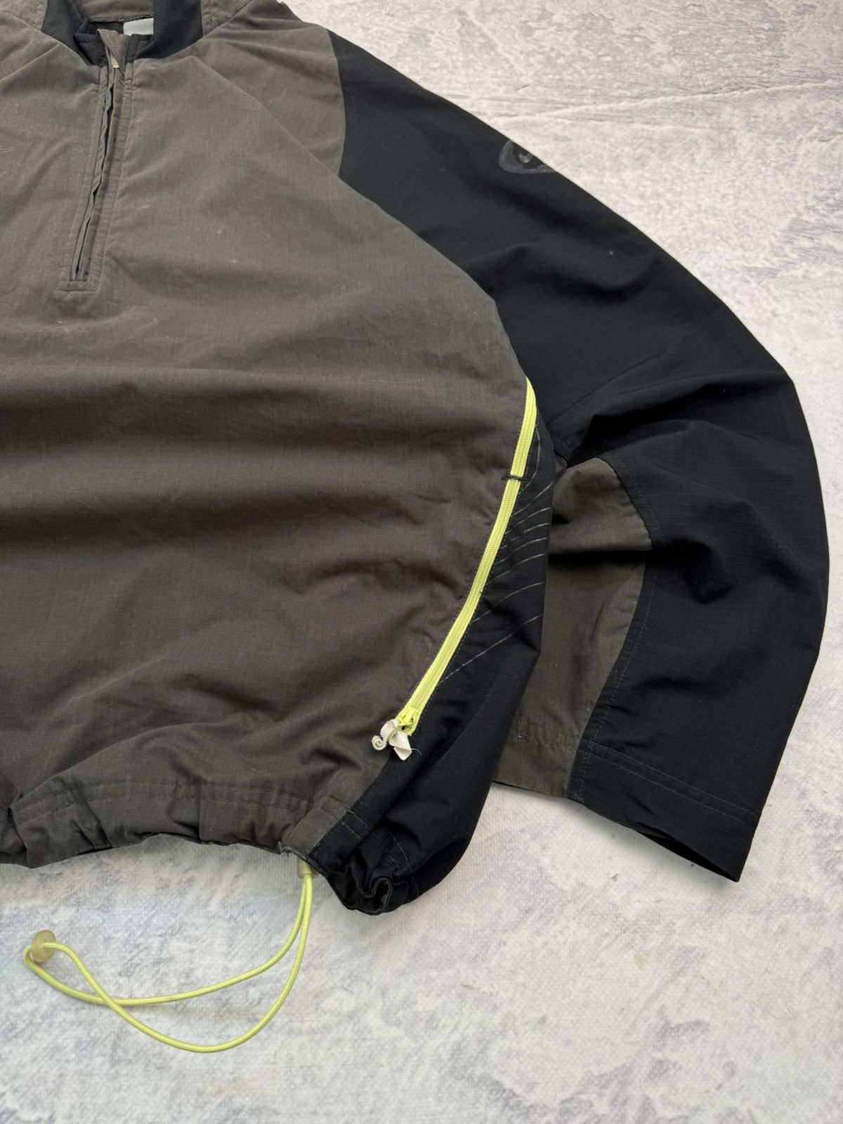 Nike × Vintage NIKE 1/3 ZIP NYLON VINTAGE LOGO OVERSIZE BOXY SWEATSHIRT Size US M / EU 48-50 / 2 - 5 Thumbnail
