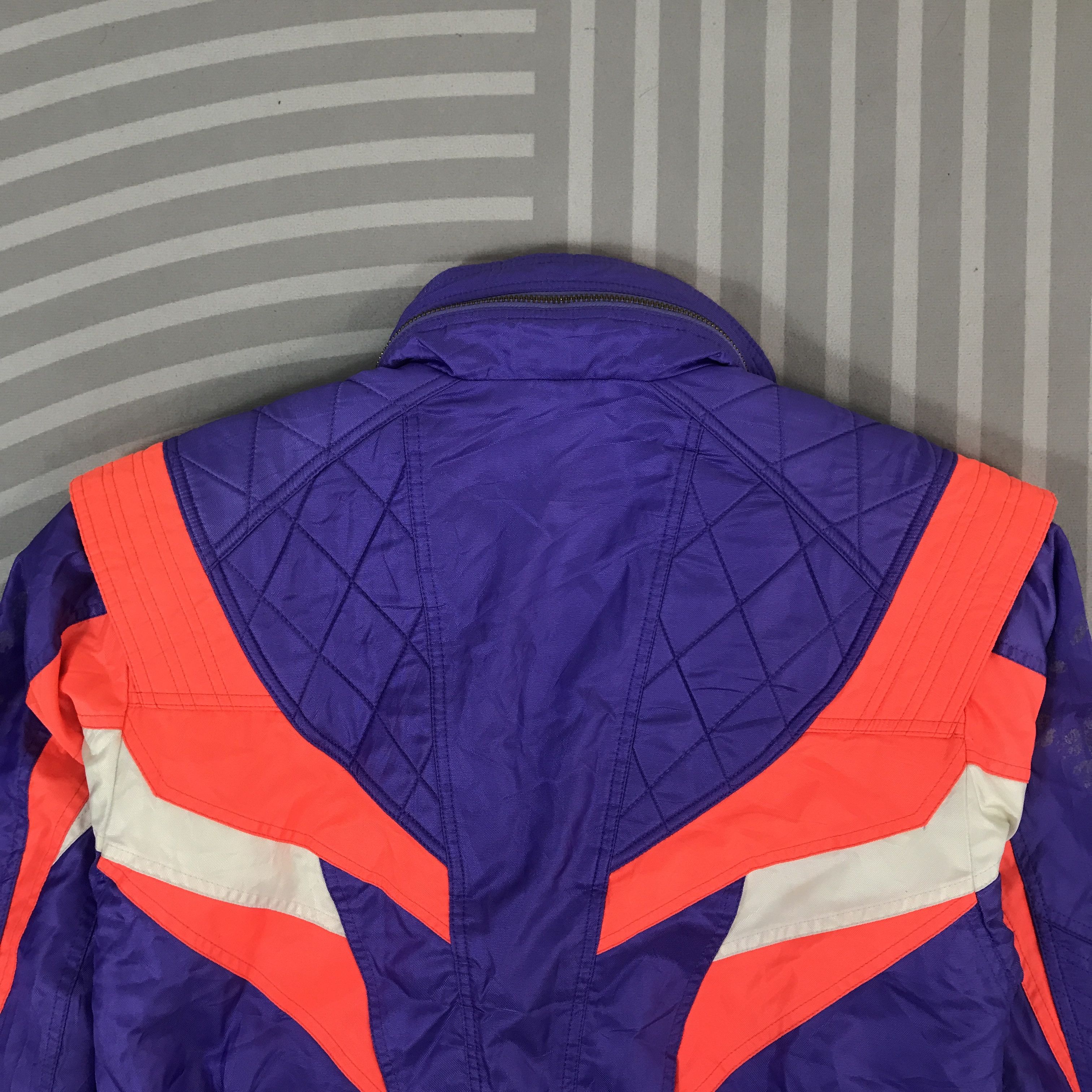 Asics × Vintage Vintage ASICS Crystal power Ski design Racing Jacket Size US L / EU 52-54 / 3 - 4 Thumbnail