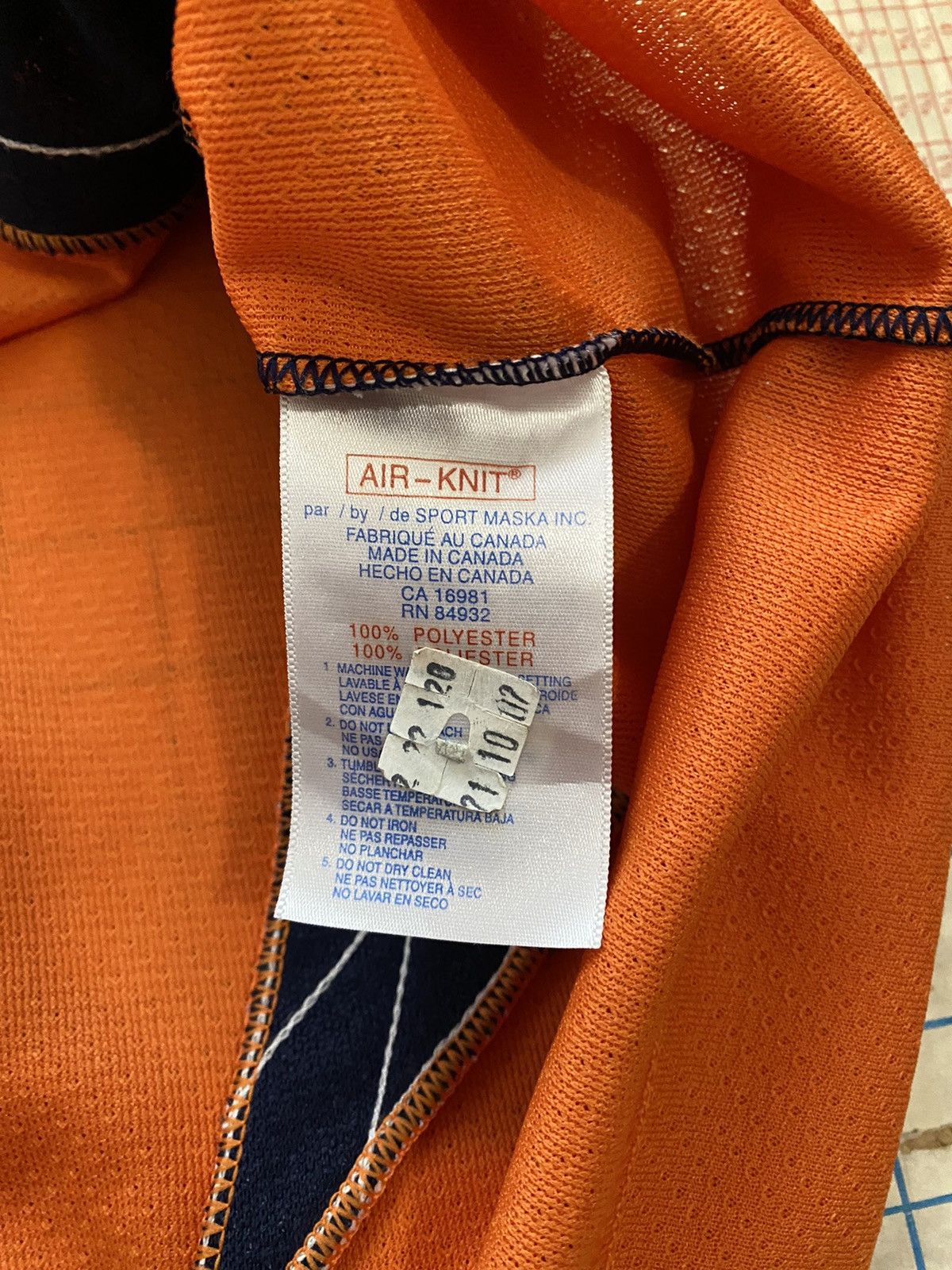 Koho × NHL Koho New York Islanders 2006-07 Orange Size Medium Size US M / EU 48-50 / 2 - 10 Thumbnail