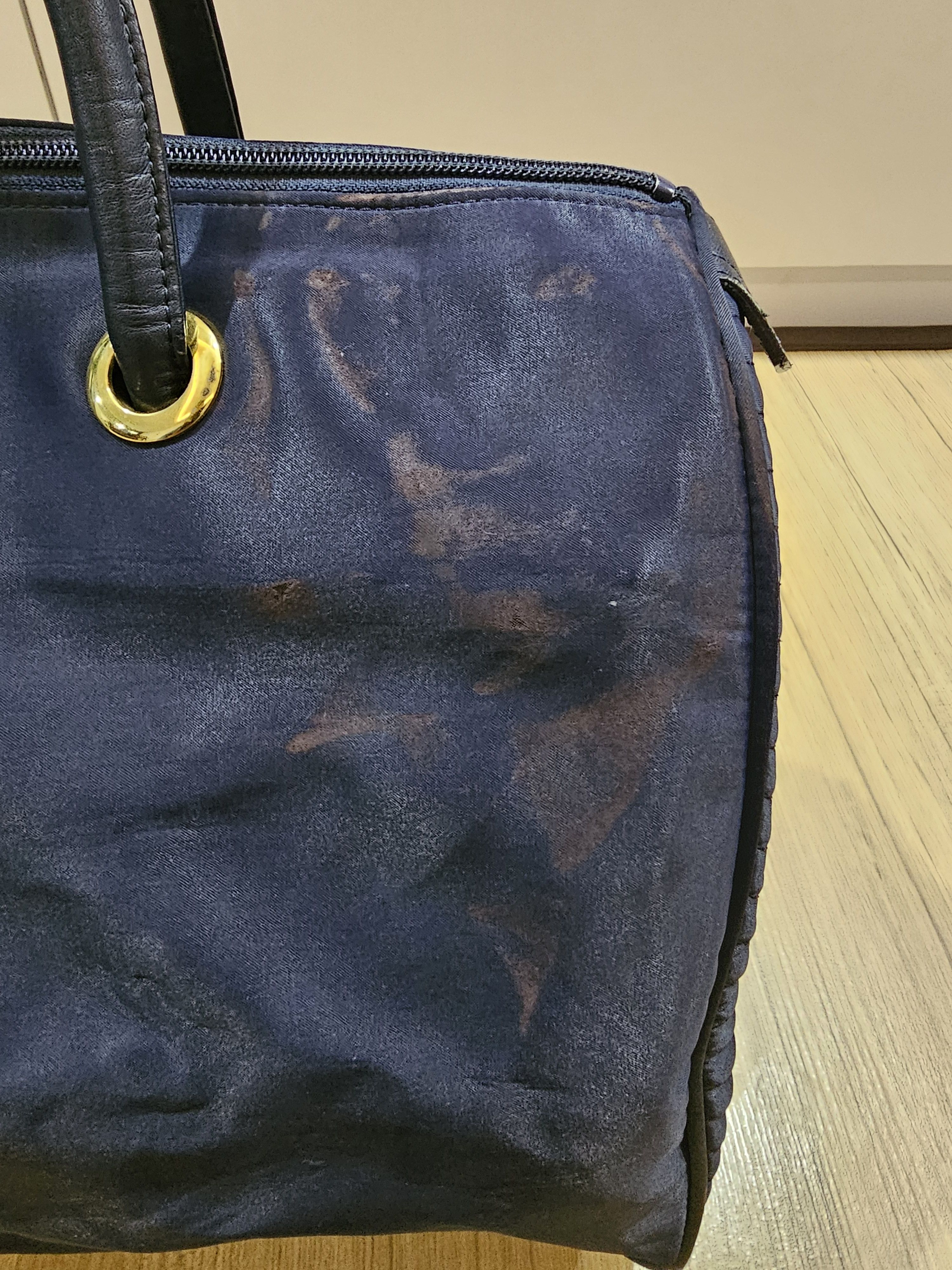 Yves Saint Laurent Yves Saint Laurent YSL Boston Bag Size ONE SIZE - 4 Thumbnail