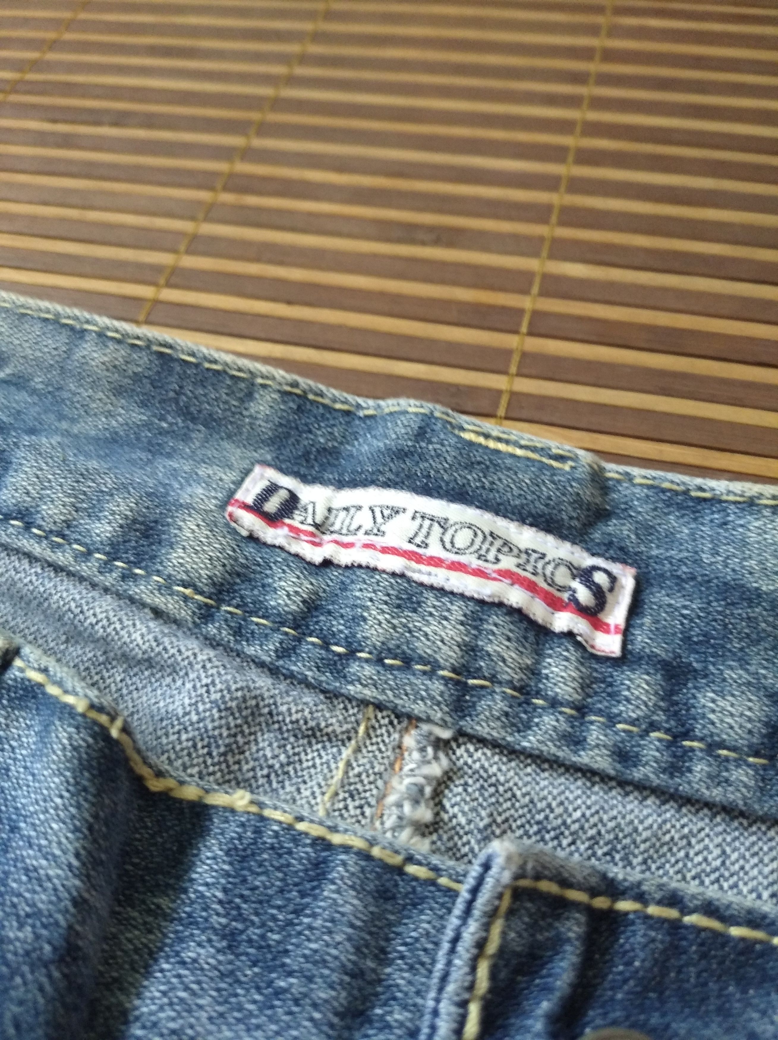 If Six Was Nine × Japanese Brand Vintage’90s🔥Daily Topics🔥Distressed Rusty Light Blue Jeans Size US 32 / EU 48 - 4 Thumbnail
