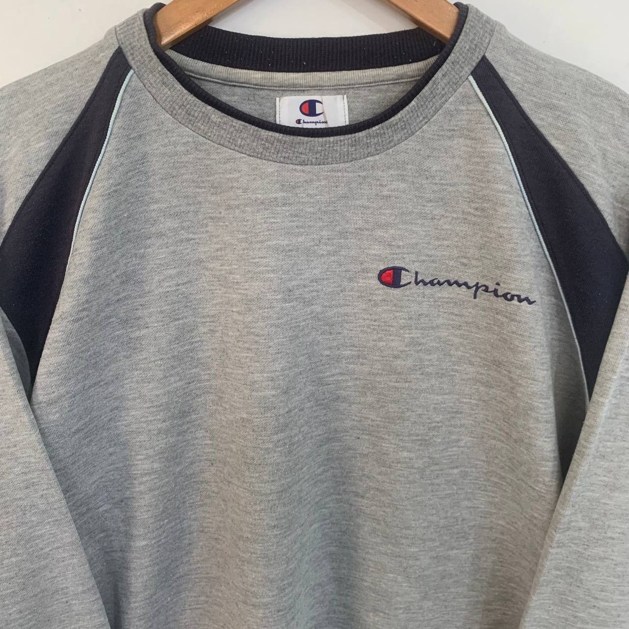 Champion Vintage Champion Sweatshirt Simple PLain Logo Small Size US M / EU 48-50 / 2 - 3 Thumbnail