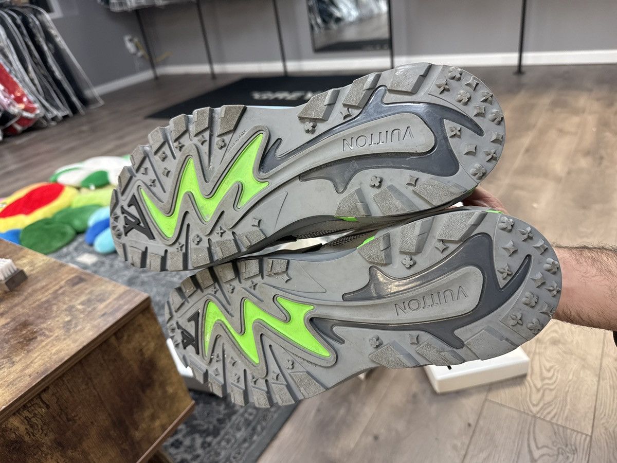 Louis Vuitton Louis Vuitton Tactic Runner Grey Green Size 11 LV Size US 11 / EU 44 - 2 Thumbnail