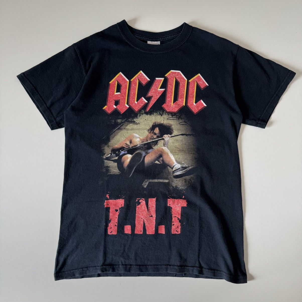 AC/DC × Band Tees × Vintage Vintage ACDC TNT Black Printed Tshirt S rock metal band Size US S / EU 44-46 / 1 - 7 Thumbnail