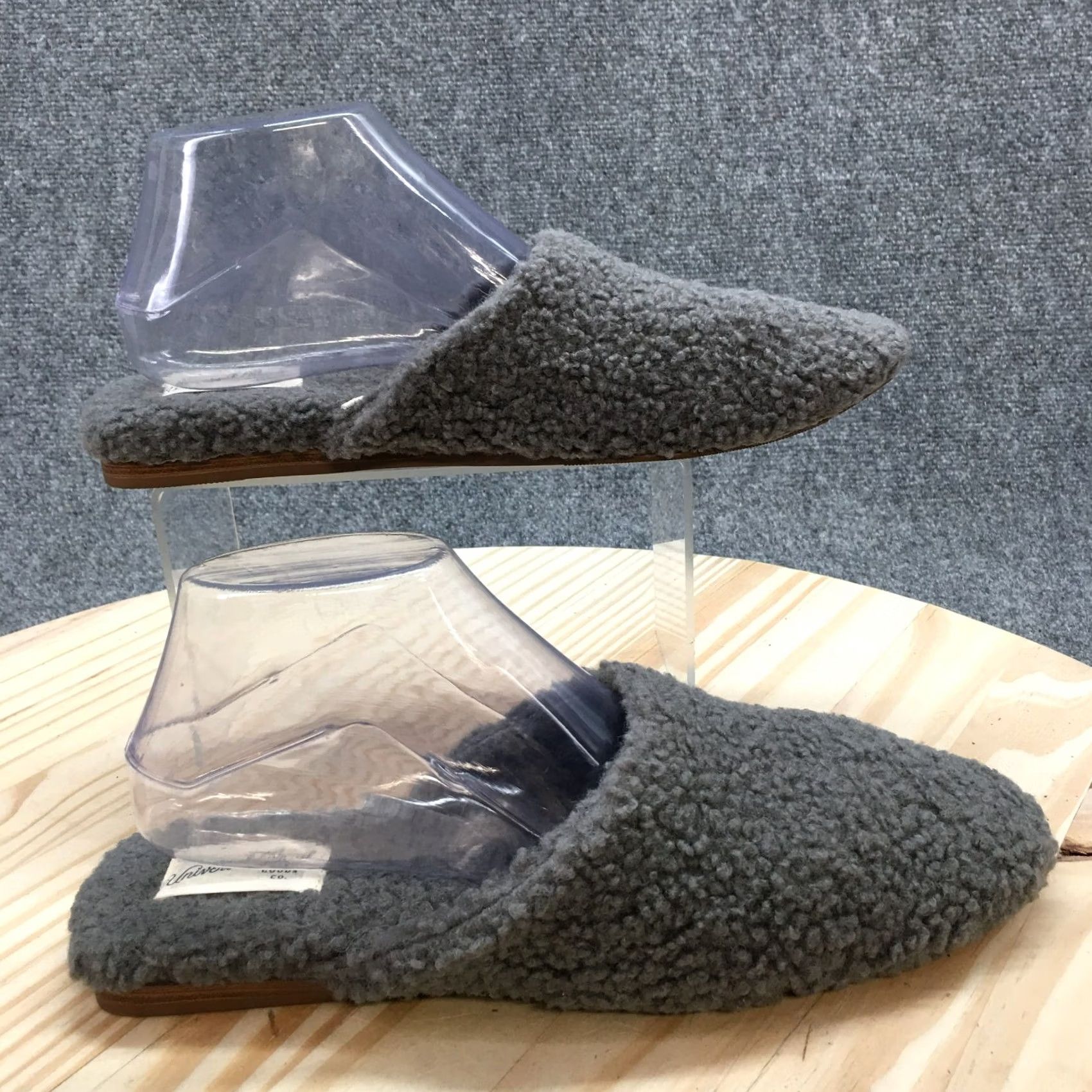 Vintage Universal Thread Slippers Womens 9.5 Margot Mules Gray Faux Fur Comfort Slip On Size ONE SIZE - 2 Thumbnail