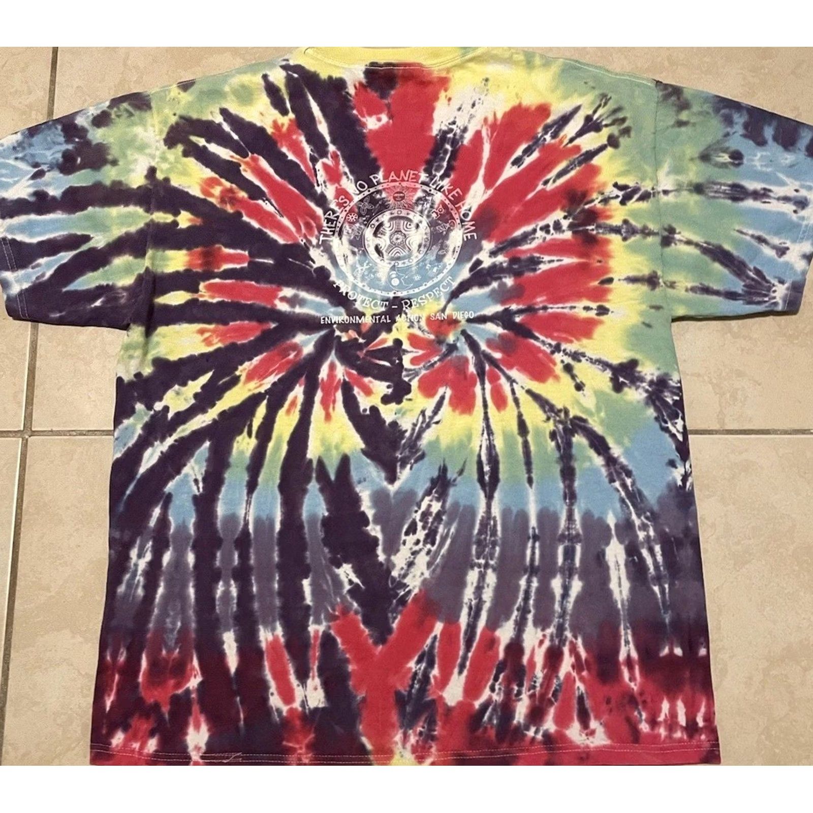 Vintage VINTAGE Protect Our Planet Tie Dye Shirt M Red Beach Surf 90s Y2K Mens Graphic Tee Size US M / EU 48-50 / 2 - 2 Thumbnail