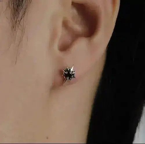 Jewelry Black Stone Earrings Gothic Punk Chrome Jewelry Star Spike Size ONE SIZE - 2 Thumbnail