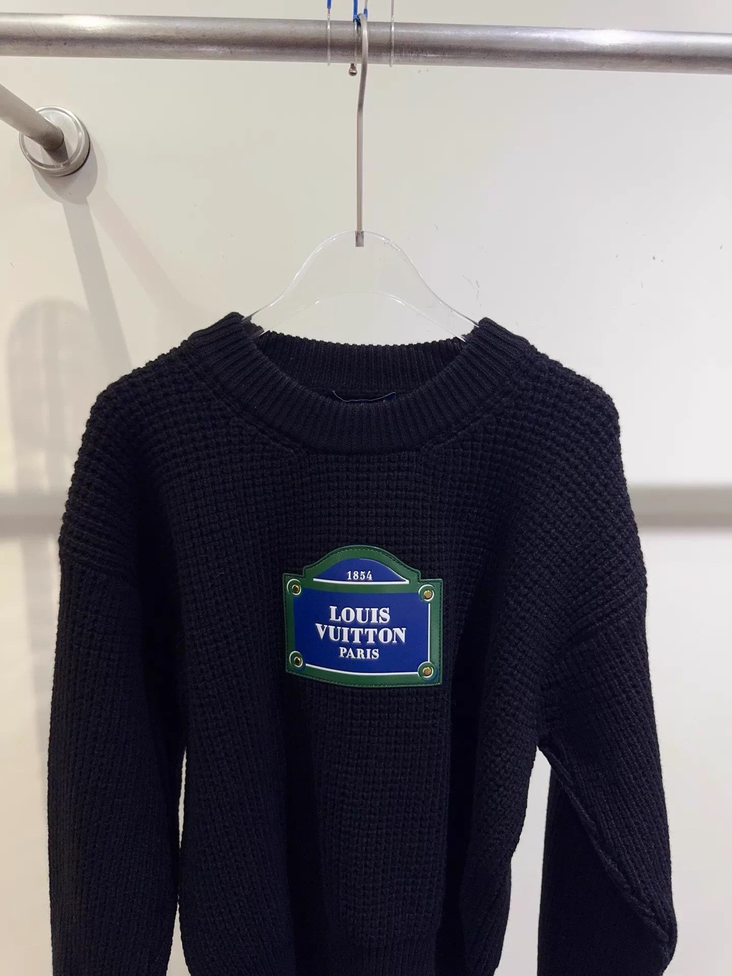 Louis Vuitton LV new M knit sweater with tags Size M / US 6-8 / IT 42-44 - 3 Thumbnail