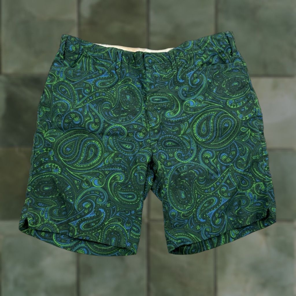 Vintage Vintage Amco Paisley Shorts Adult 32 Green 1970s 1960s Hippy American Size US 32 / EU 48 - 1 Thumbnail