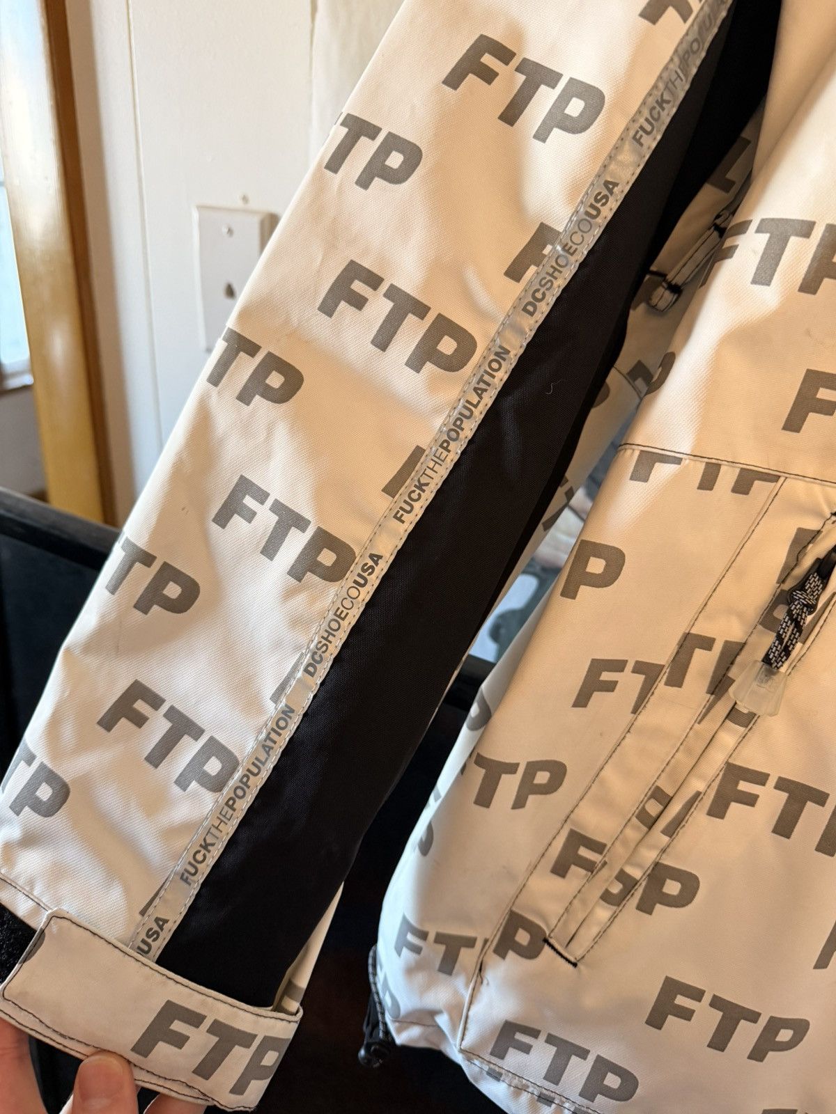 DC × Fuck The Population FTP x DC Anorak Jacket Size US L / EU 52-54 / 3 - 14 Thumbnail