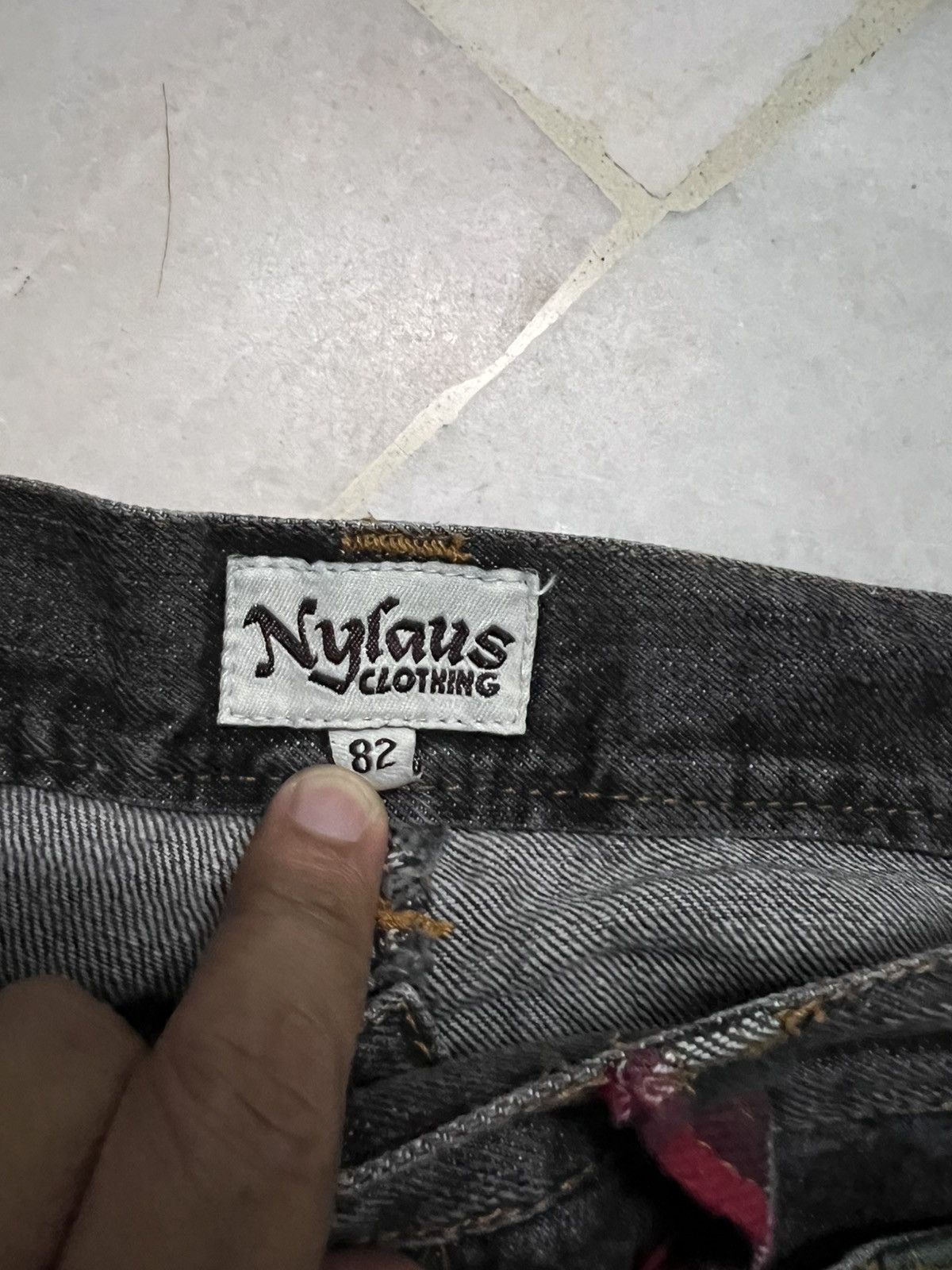 Japanese Brand Japanese Brand Nylaus Double Waist Faded Jean Size US 32 / EU 48 - 11 Thumbnail