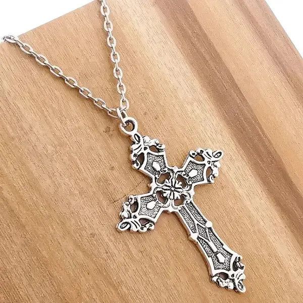 Designer × Vintage Vintage Cross Pendant Necklace Gothic Grunge style chain Y2k Size ONE SIZE - 4 Thumbnail