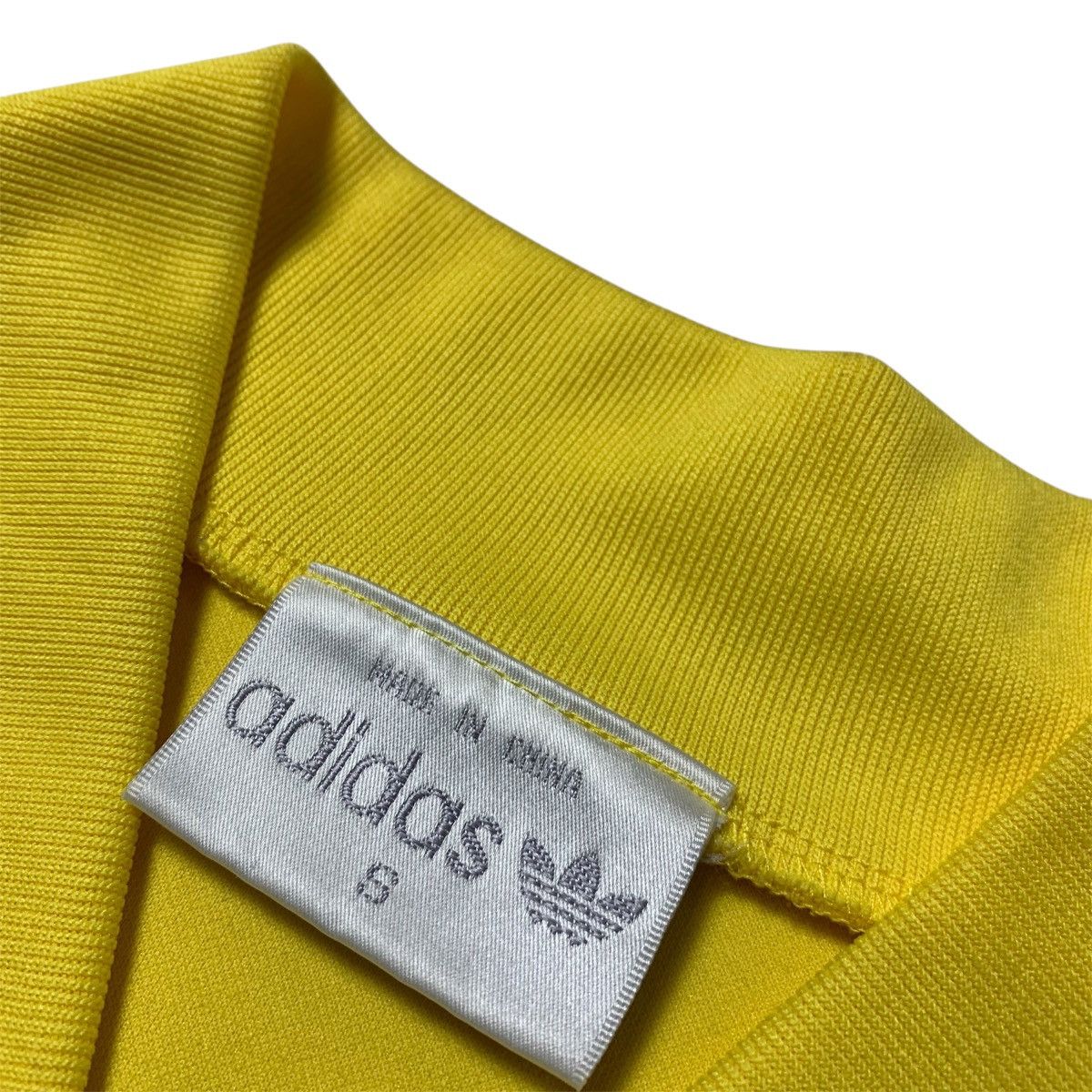 Adidas 90s Vintage Sverige Jersey Football By Adidas Sweeden Size US S / EU 44-46 / 1 - 3 Thumbnail