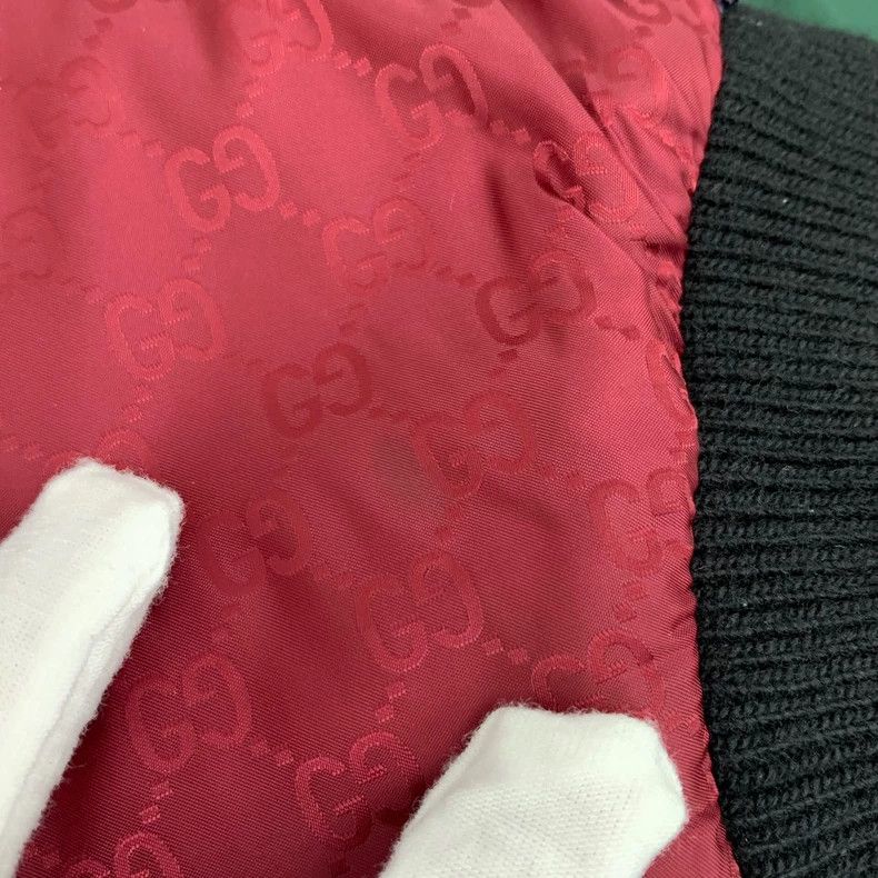 Gucci Gucci Color-blocking logo dark pattern full print stitchin Size US S / EU 44-46 / 1 - 8 Thumbnail
