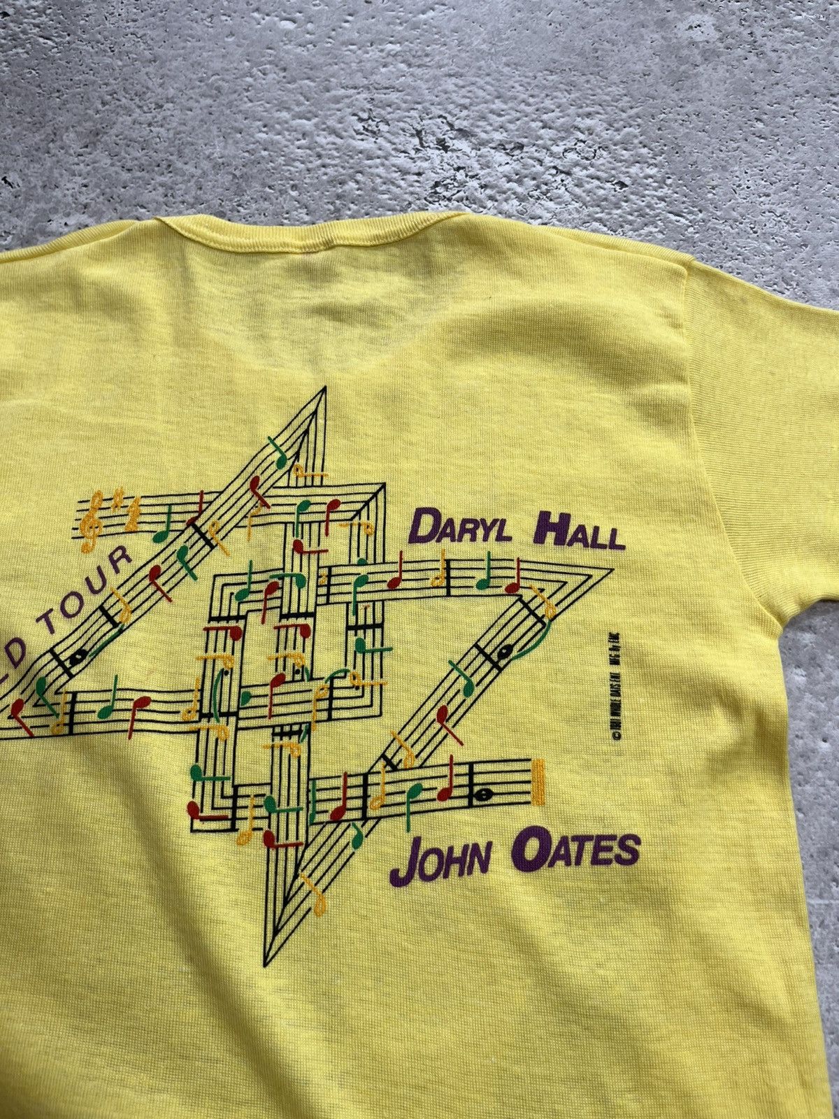 Band Tees 1981 Hall & Oates Tour T-Shirt Women’s Made in USA Size L Size L / US 10 / IT 46 - 10 Thumbnail
