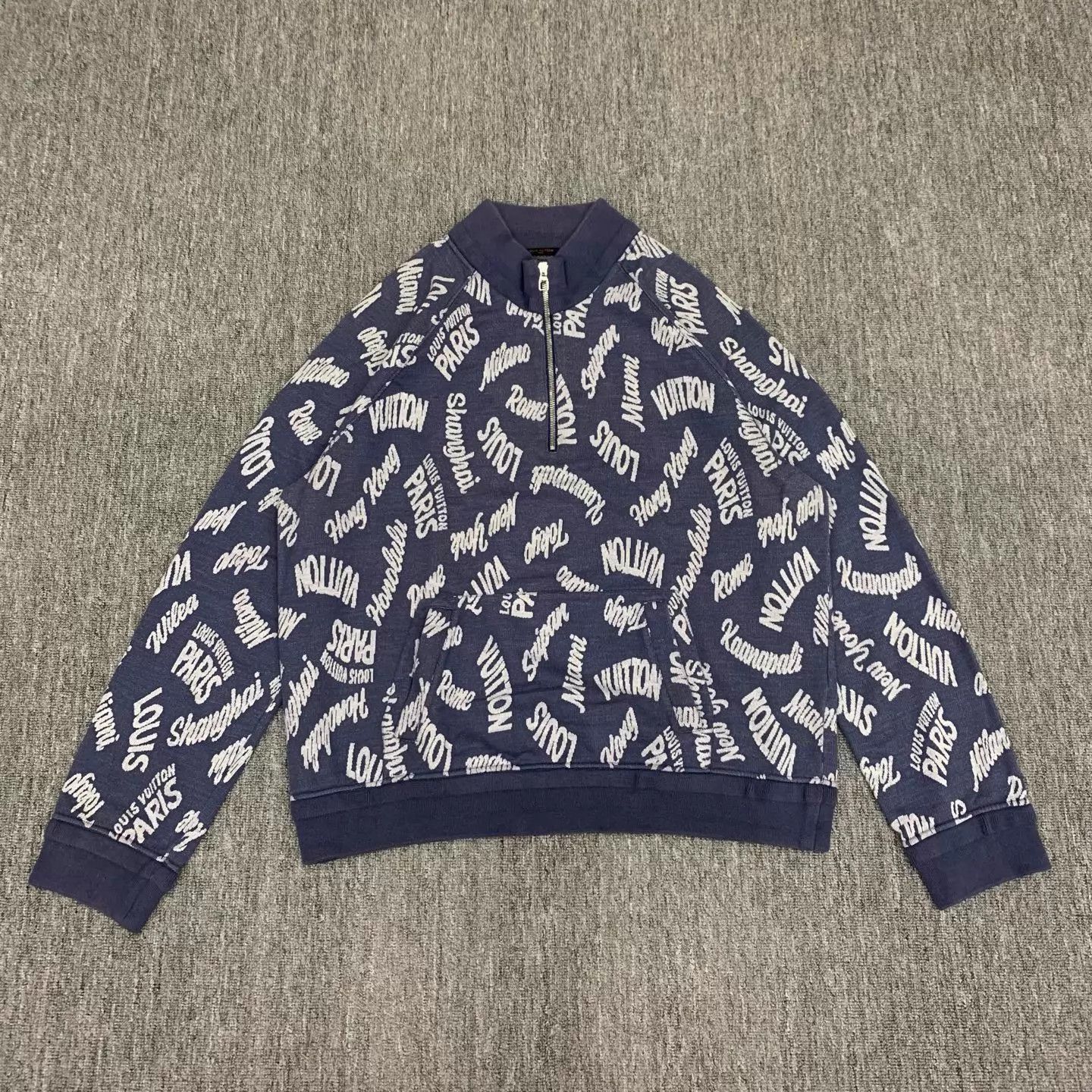 Louis Vuitton Blue Graphic Print Half-Zip Sweatshirt XXL Size US XXL / EU 58 / 5 - 1 Thumbnail