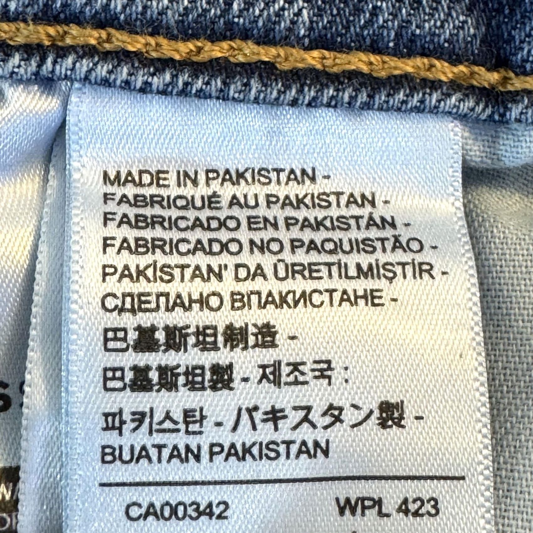 Levi's Levi'S 505 Jeans Mens 40x32 Blue Regular Fit Straight Leg Zip Fly Denim - 505 Classic - Shop Now Size US 40 / EU 56 - 4 Thumbnail