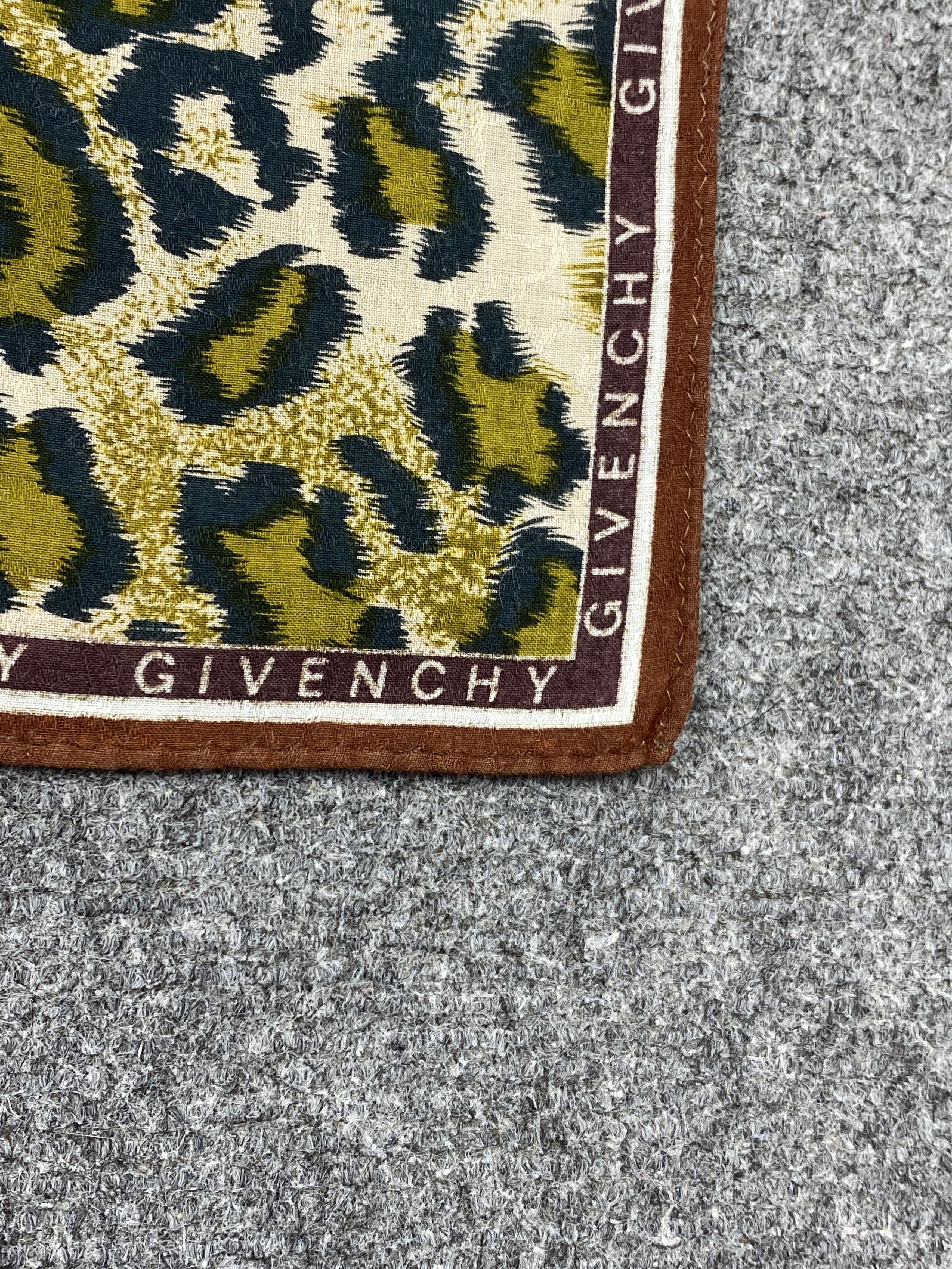 Givenchy Vintage Givenchy Handkerchief / Neckerchief HKC1145 Size ONE SIZE - 6 Thumbnail