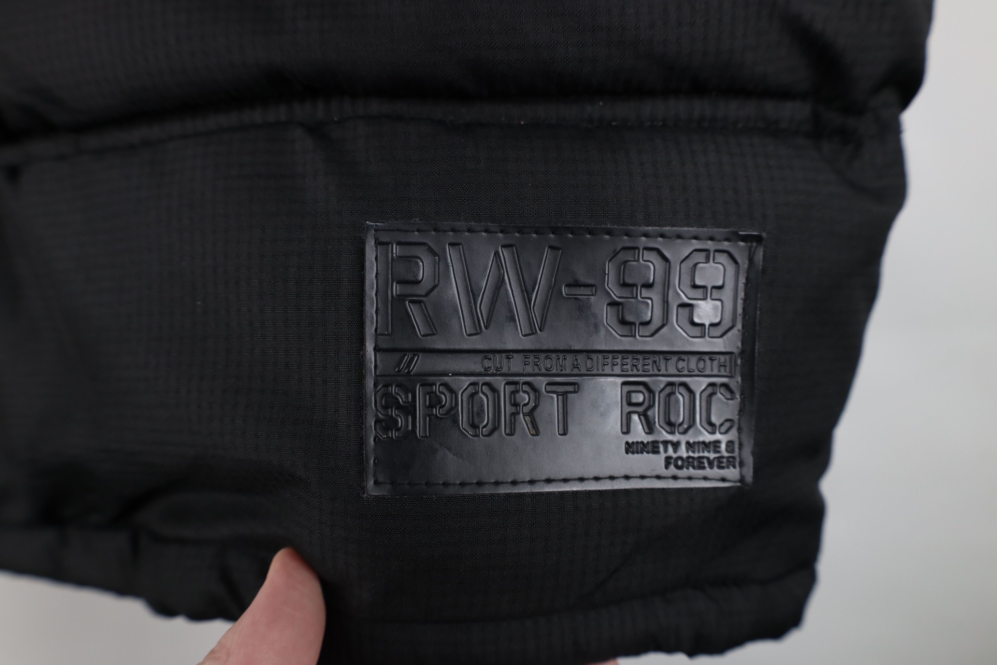 Rocawear Vintage Rocawear Full Zip Hooded Puffer Vest Jacket Black Size US XXL / EU 58 / 5 - 13 Thumbnail