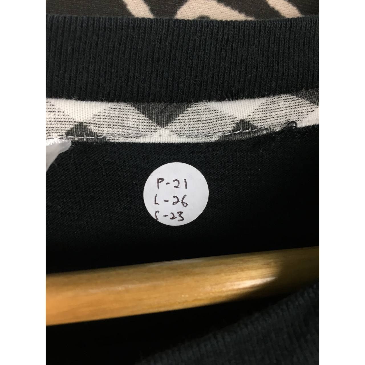 Anime × Japanese Brand × Vintage One Piece Ace The 2nd Commander Of Whitebeard Pirates Tee Size US L / EU 52-54 / 3 - 10 Thumbnail
