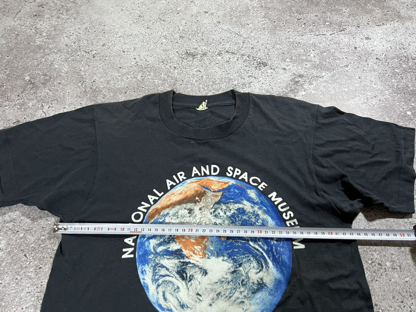 Vintage Vintage Y2K National Air and Space Museum Graphic Tee Size US S / EU 44-46 / 1 - 4 Thumbnail