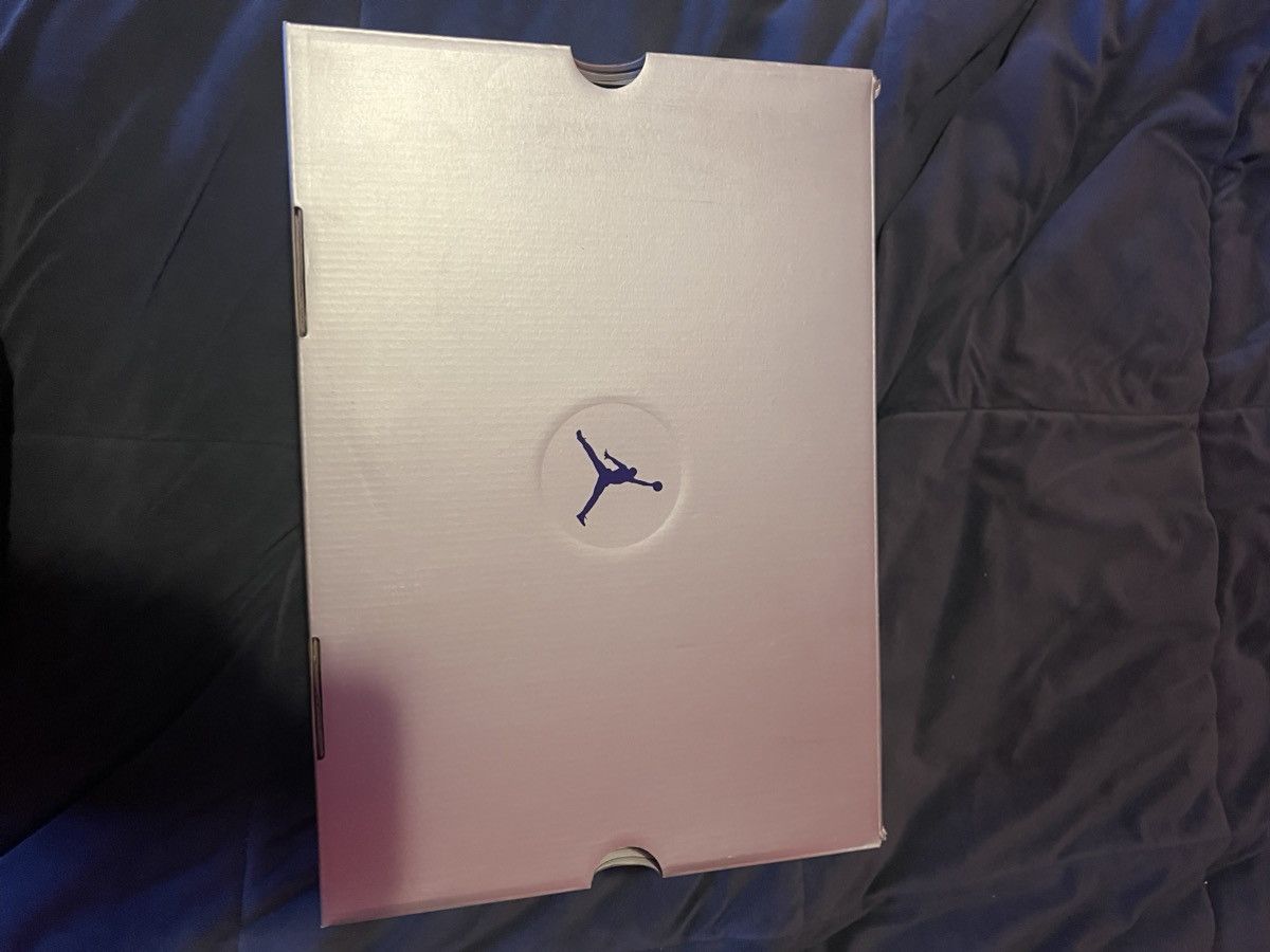 Jordan Brand Jordan 13 Retro Court Purple Men’s Size 10.5 Size US 10.5 / EU 43-44 - 2 Thumbnail