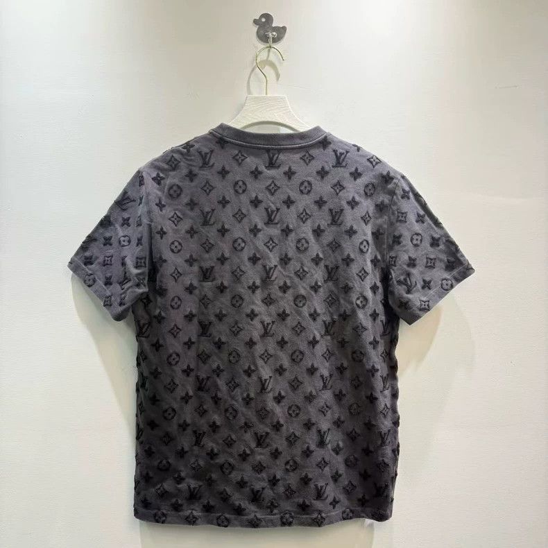 Louis Vuitton Louis Vuitton Monogram Flocked Full Logo Pocket Short Slee Size US L / EU 52-54 / 3 - 4 Thumbnail