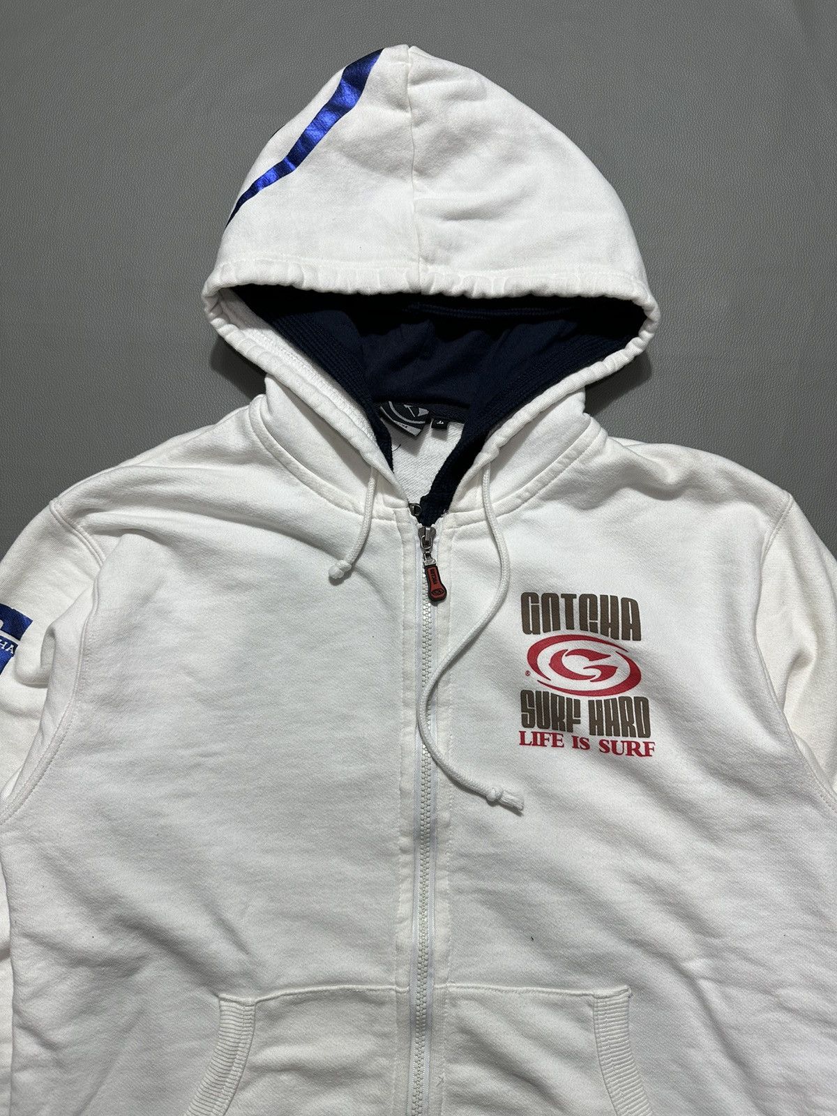 Beauty Beast GOTCHA DOUBLE LAYER THERMAL ZIP DOUBLE HOODIE SURFSTYLE POEM Size US M / EU 48-50 / 2 - 3 Thumbnail