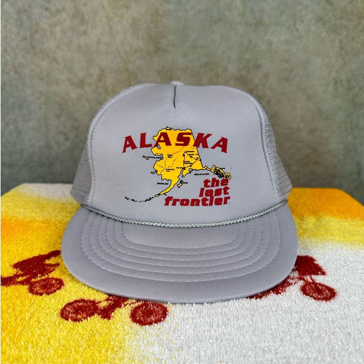 Vintage Vintage Alaska Trucker Hat 80s Gray One Size Mesh Back Size ONE SIZE - 3 Thumbnail