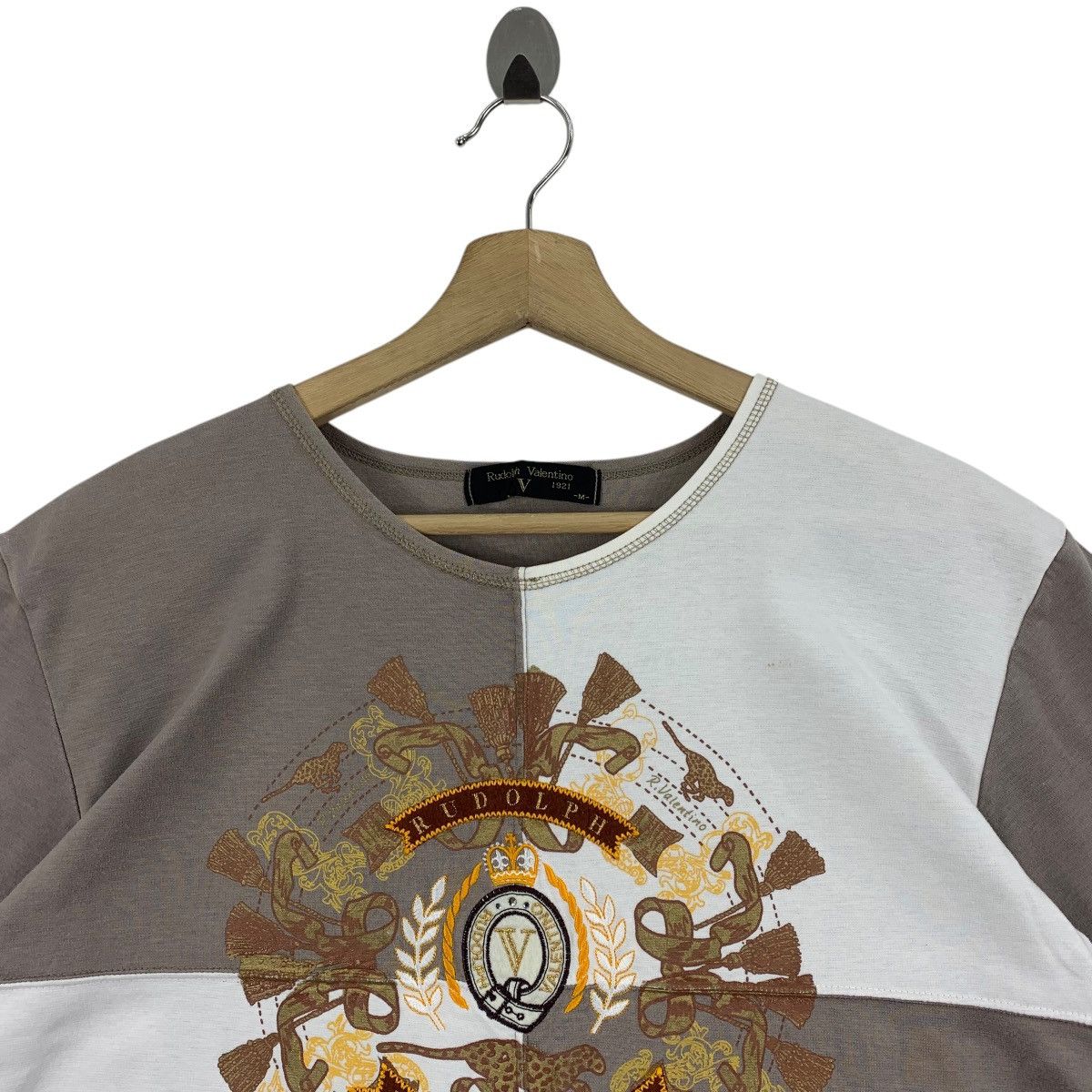 Valentino × Vintage Vintage RUDOLPH VALENTINO embroidery logo tee Size US M / EU 48-50 / 2 - 2 Thumbnail