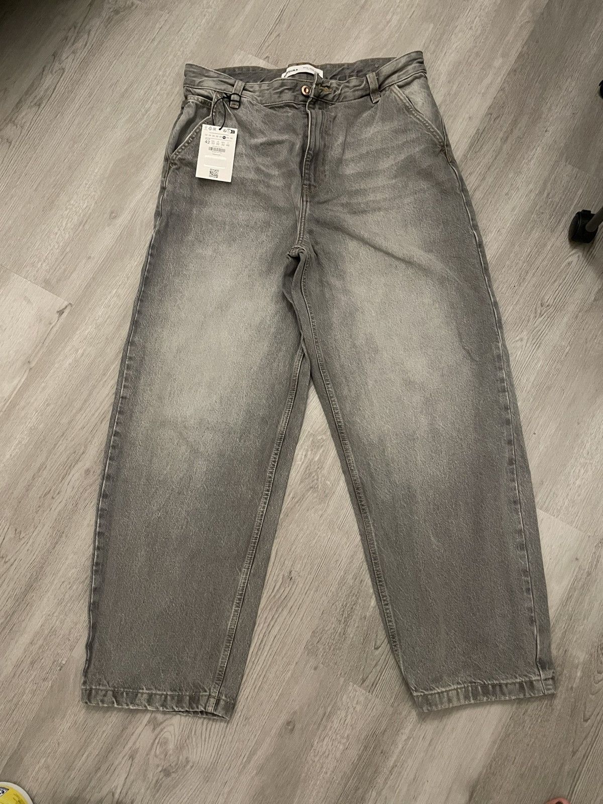Bershka Gray Baggy Bershka (32) Size US 32 / EU 48 - 1 Thumbnail