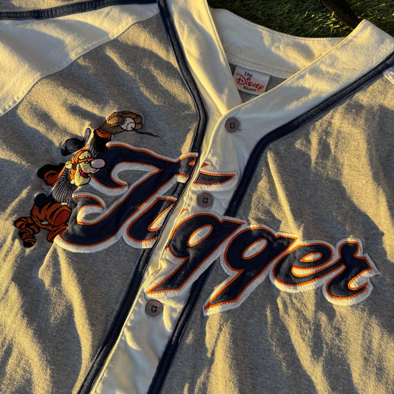 Disney 90s The Disney Store Tigger Baseball Jersey Size US L / EU 52-54 / 3 - 2 Thumbnail