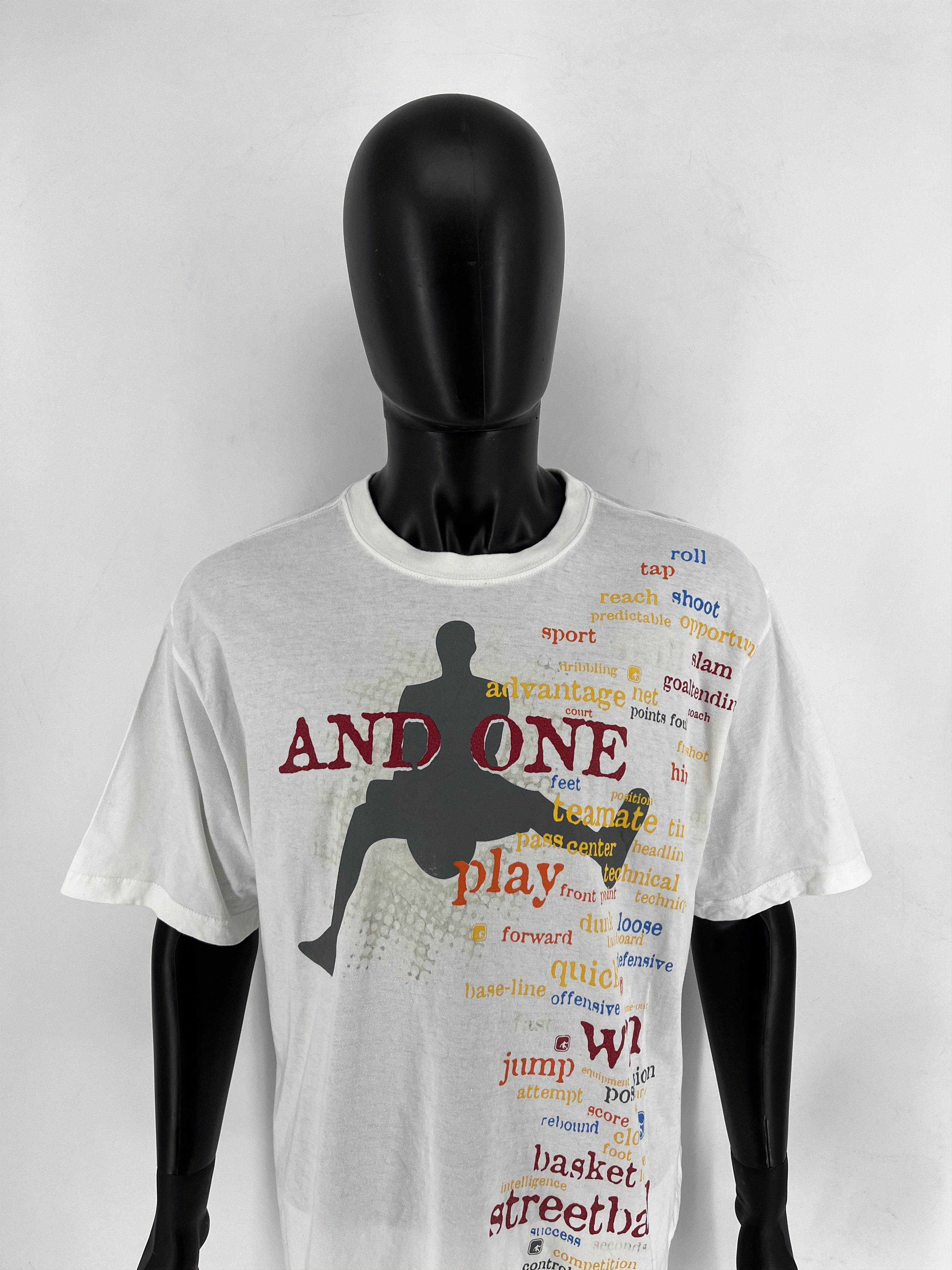 NBA And 1 One Basketball Graphic TShirt Men’s White Y2K 2000s Size US XL / EU 56 / 4 - 5 Thumbnail