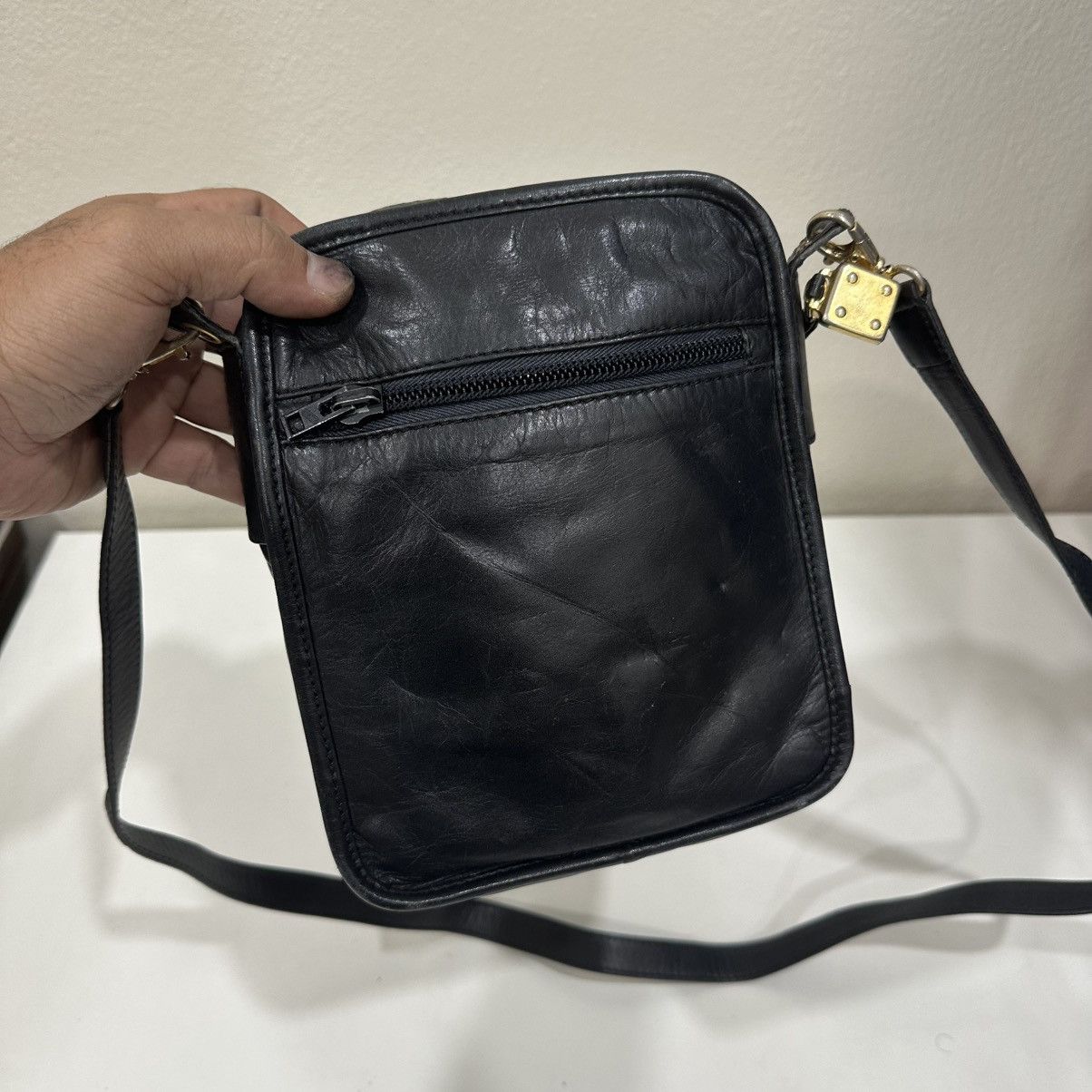 Loewe ‼️YES‼️VINTAGE LOEWE MADRID LEATHER BIG LOGO SHOULDER BAG Size ONE SIZE - 4 Thumbnail