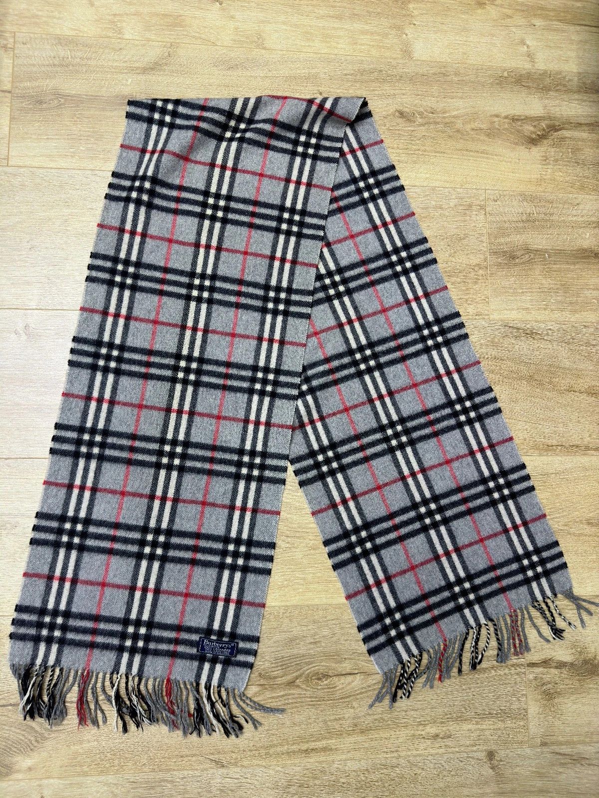 Burberry Burberrys Vintage Nova Check Pure Cashmere Scarf 170×30 cm Size ONE SIZE - 1 Thumbnail