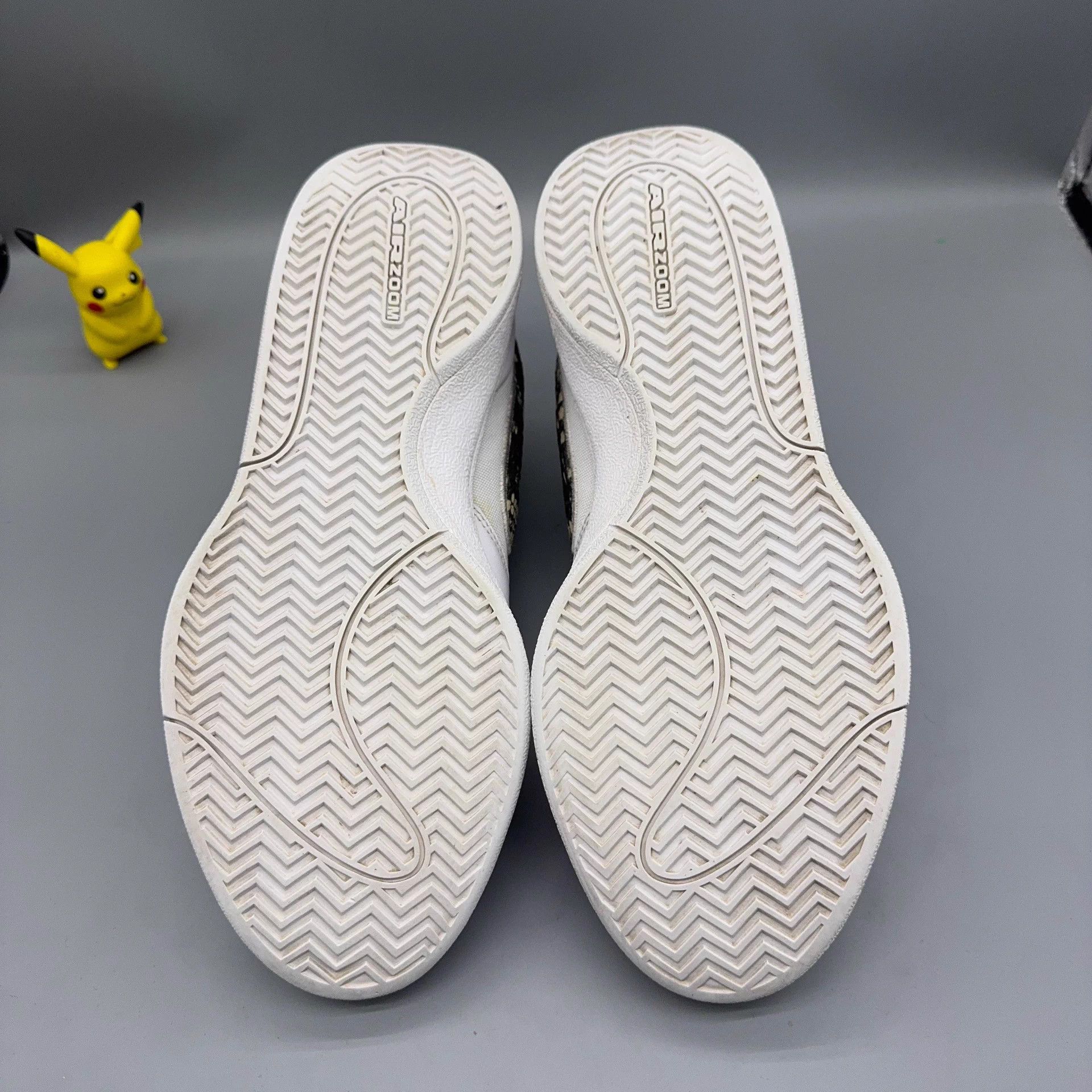 Nike Nike Book1 Rattlesnake White/Black Size US 9.5 / EU 42-43 - 4 Thumbnail