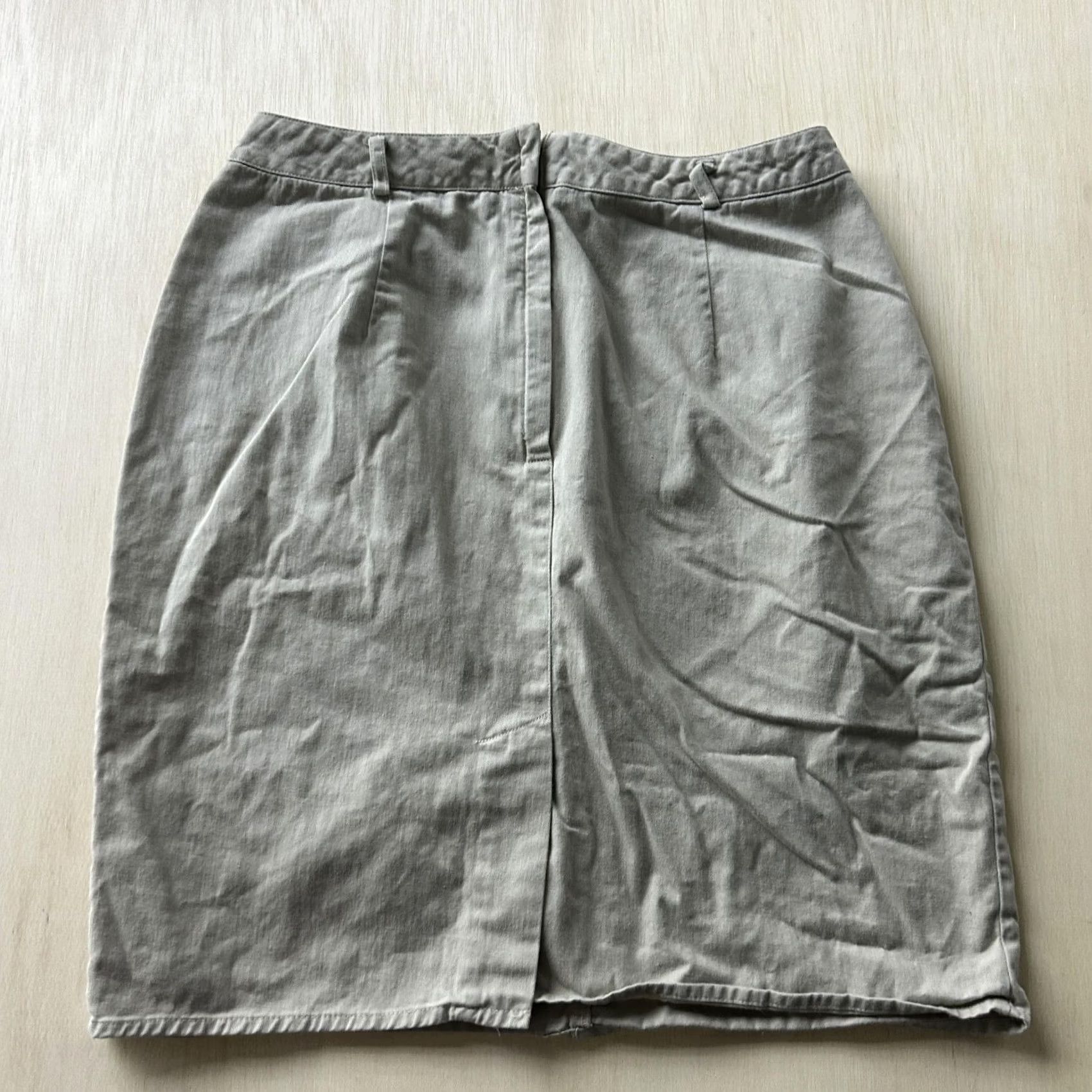 Liz Claiborne Liz Claiborne Lizsport Skirt Womens 14 Beige Cotton Straight Knee Pockets Size 36" / US 14 / IT 50 - 2 Thumbnail