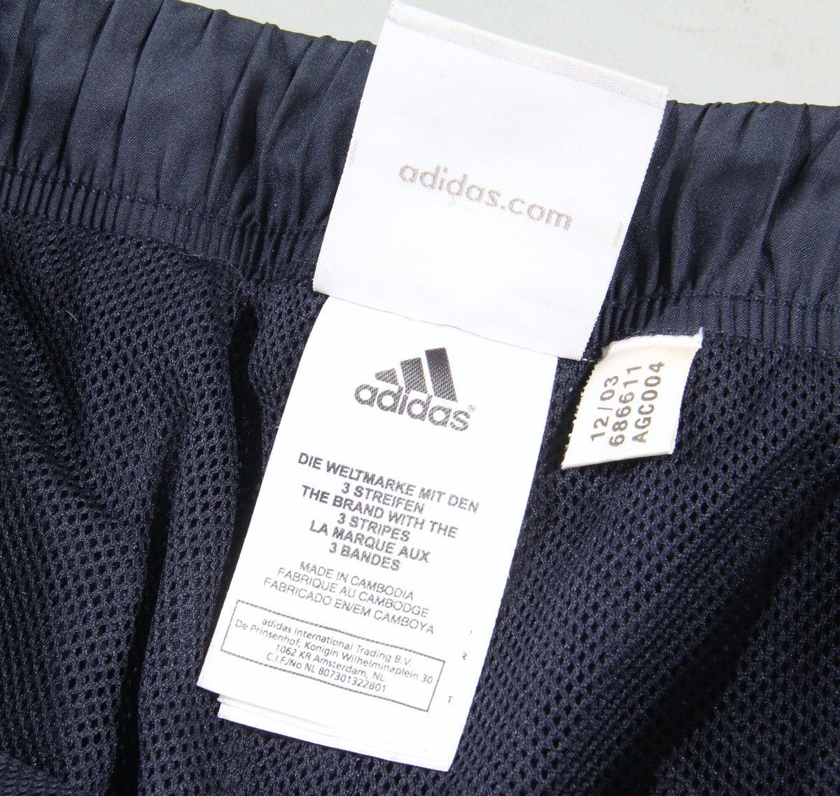 Adidas Adidas 2003 Vintage Nylon Sweat Pants Joggers Soccer Run M Size US 32 / EU 48 - 7 Thumbnail