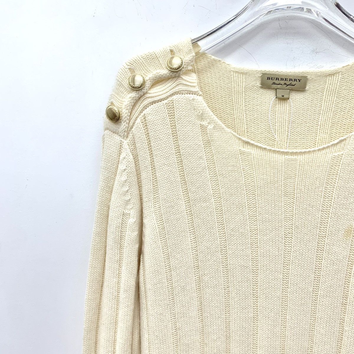 Burberry Burberry Buckle Detail Wool Long Sleeve Knit Sweater K26WX Size M / US 6-8 / IT 42-44 - 3 Thumbnail