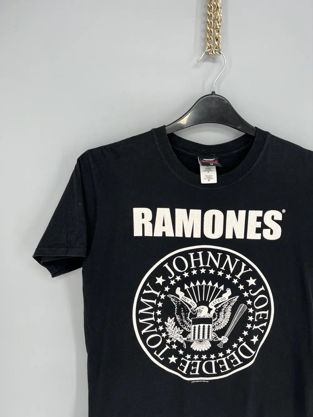 Band Tees Rare🔥 Vintage Y2K Ramones Tees Band tee Travis Style Size US M / EU 48-50 / 2 - 4 Thumbnail