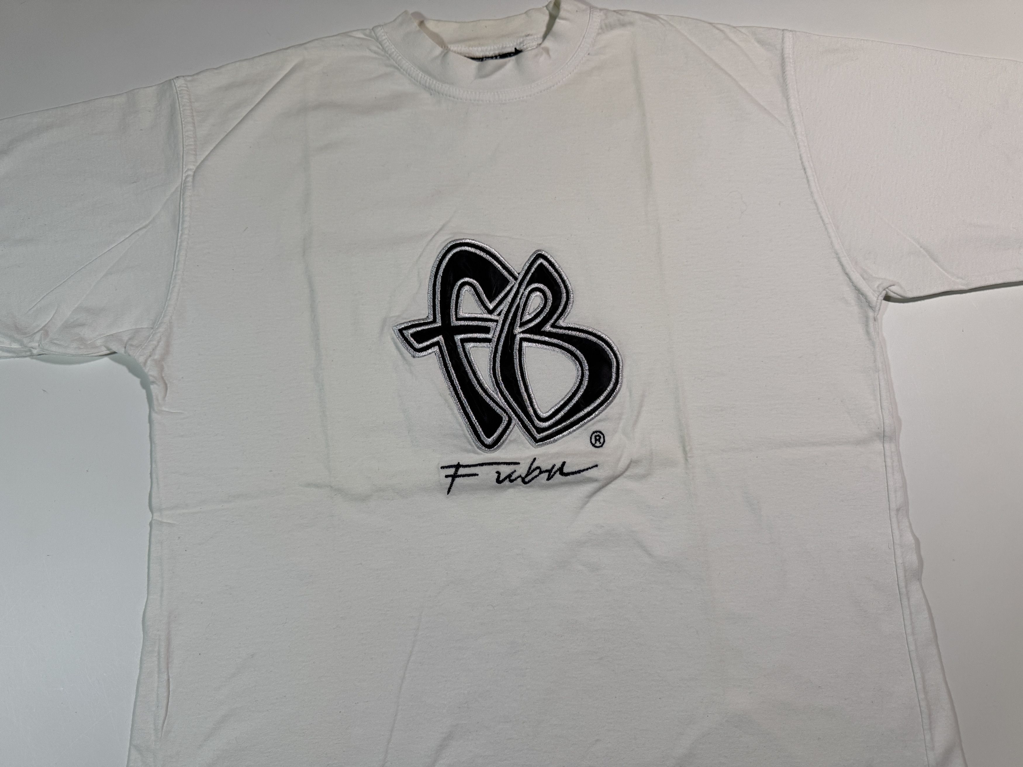 Fubu Vintage Fubu T-shirt Old School Hip-Hop Embroidered Logo M L Size US M / EU 48-50 / 2 - 2 Thumbnail