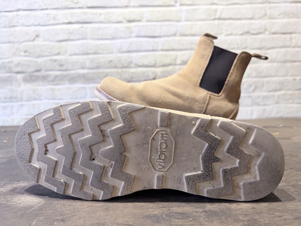 Rogue Territory RGT Tan Suede Chelsea Boot Size US 8.5 / EU 41-42 - 9 Thumbnail