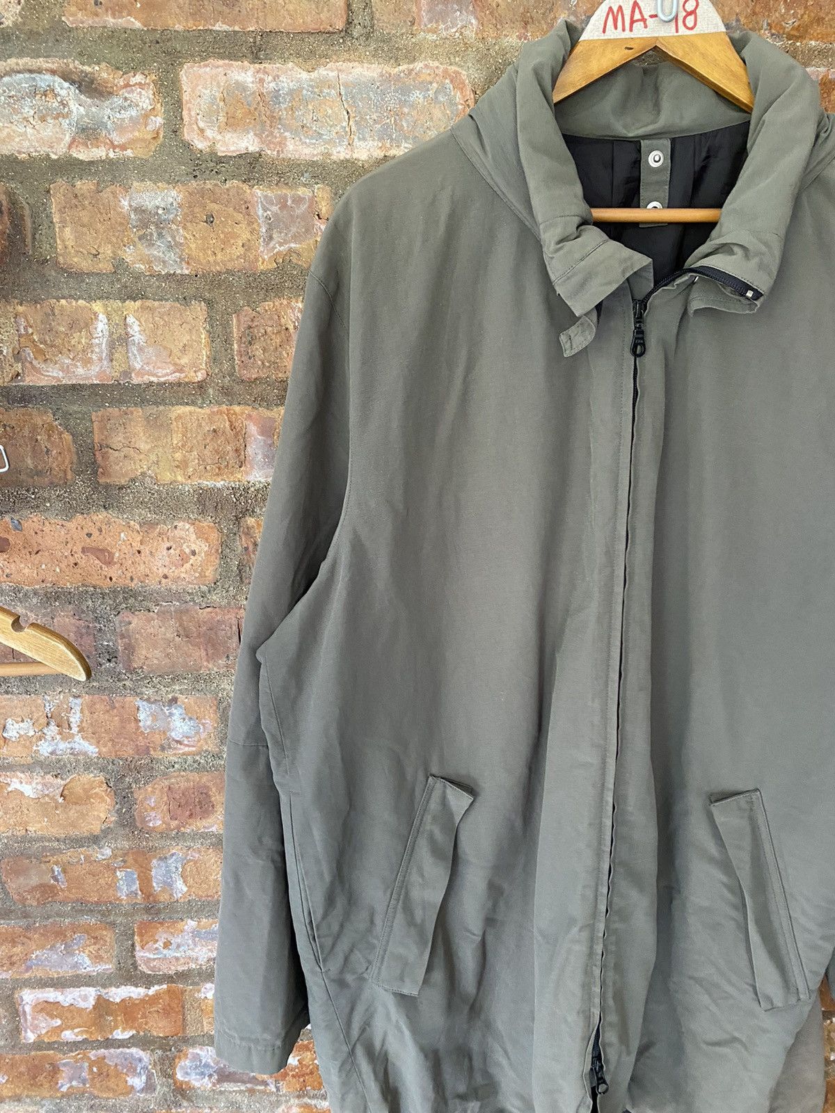 Yohji Yamamoto 1990s Yohji Yamamoto parka Jacket Size US L / EU 52-54 / 3 - 6 Thumbnail